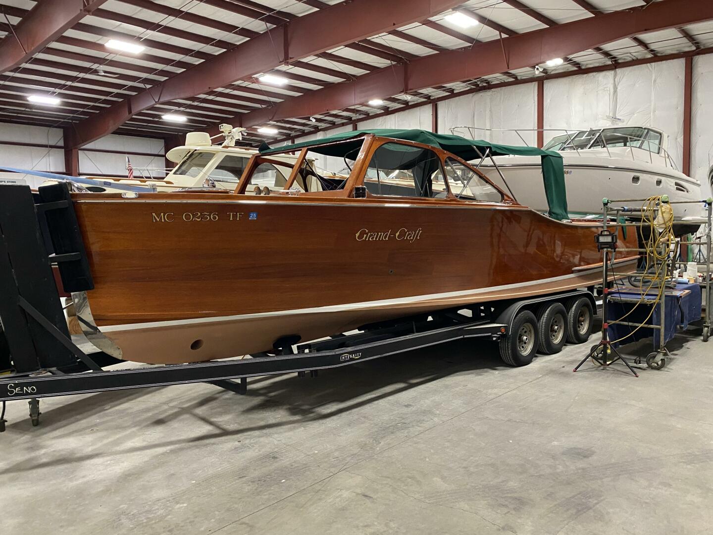 Water Wings 30ft Grand Craft Yacht For Sale Water Wings 30ft Grand Craft Yacht For Sale