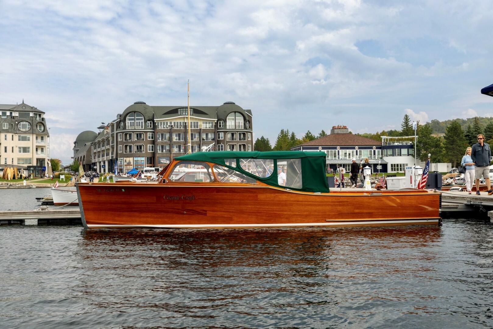 Water Wings 30ft Grand Craft Yacht For Sale Water Wings 30ft Grand Craft Yacht For Sale