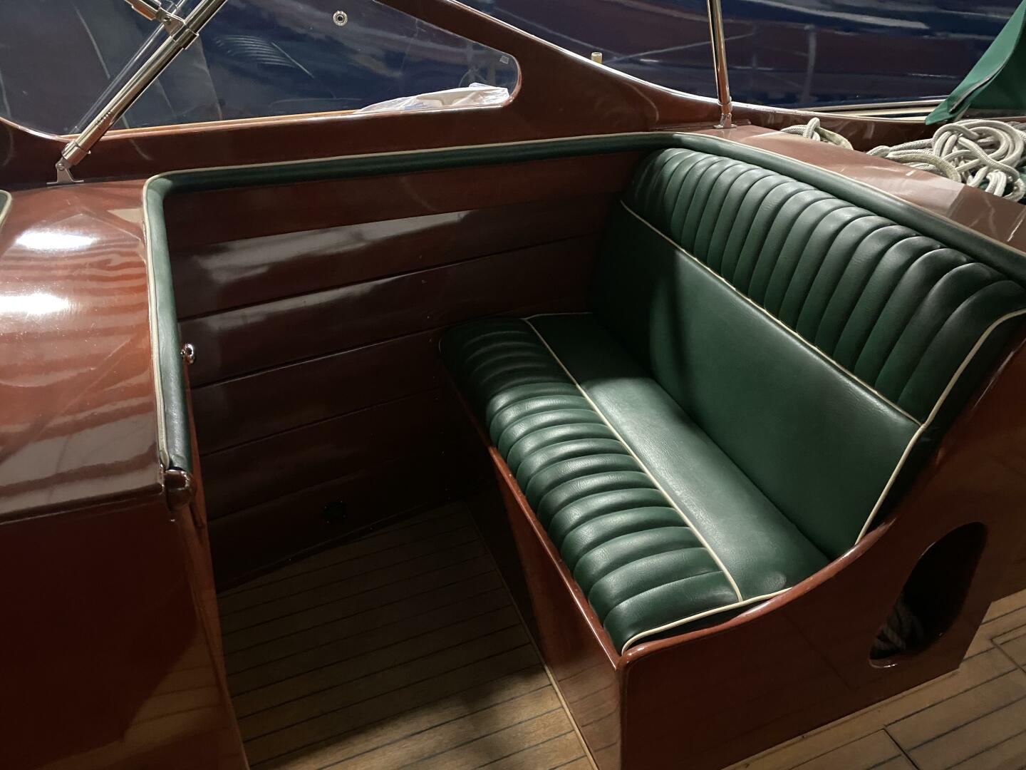 Water Wings 30ft Grand Craft Yacht For Sale Water Wings 30ft Grand Craft Yacht For Sale