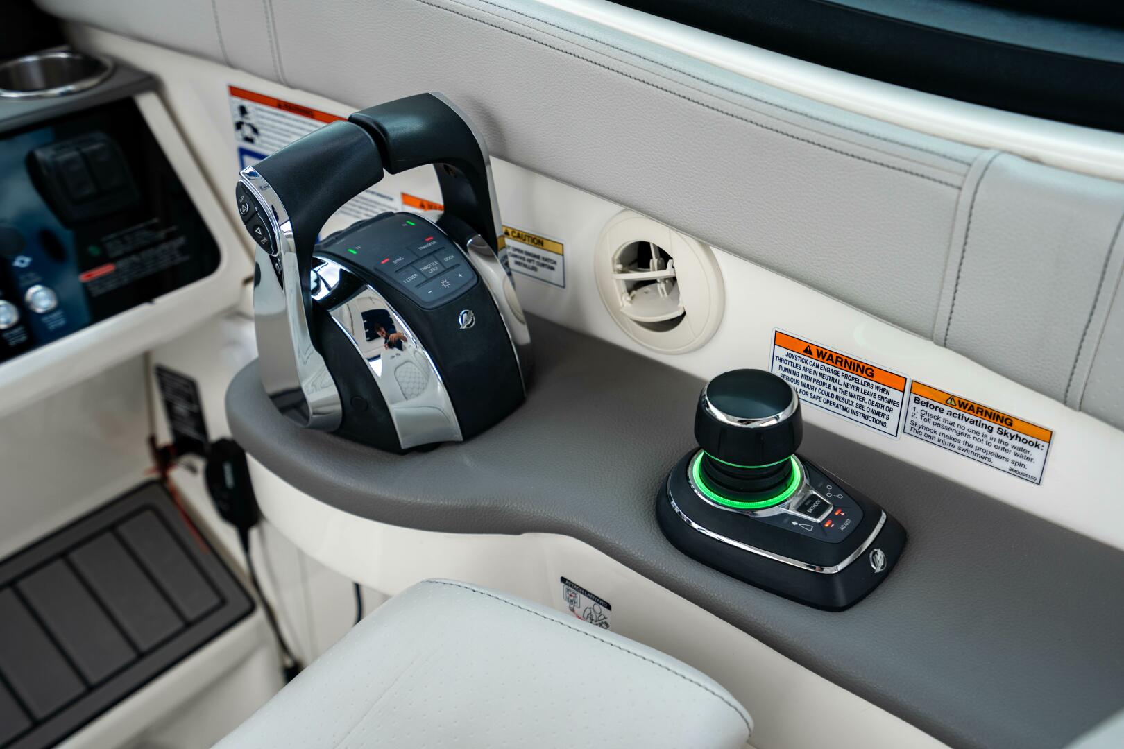 Sound Decision 32ft Sea Ray Yacht For Sale Sound Decision 32ft Sea Ray Yacht For Sale