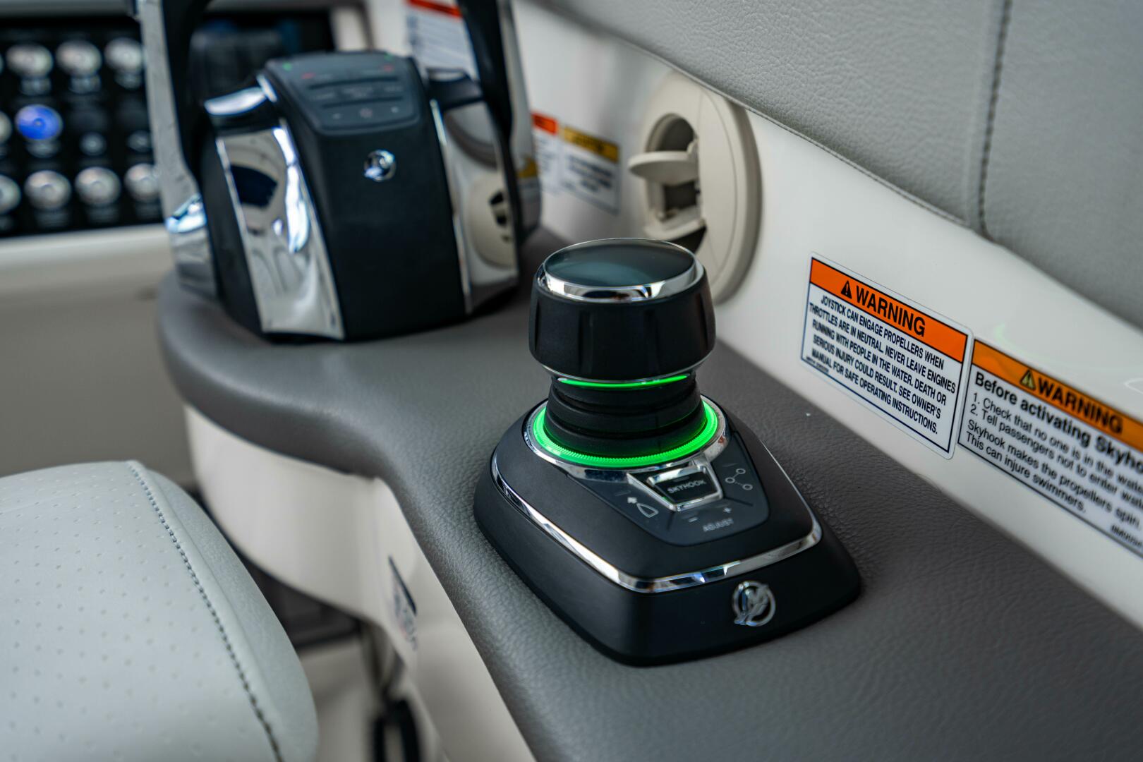 Sound Decision 32ft Sea Ray Yacht For Sale Sound Decision 32ft Sea Ray Yacht For Sale