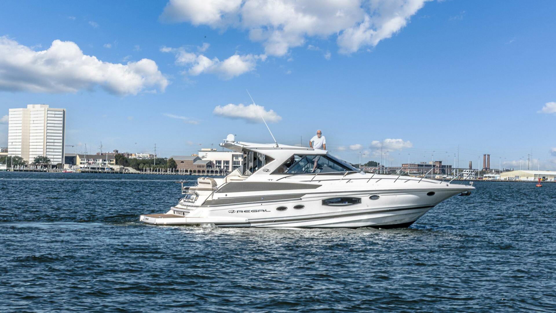 KENDALMAC 46ft Regal Yacht For Sale KENDALMAC 46ft Regal Yacht For Sale