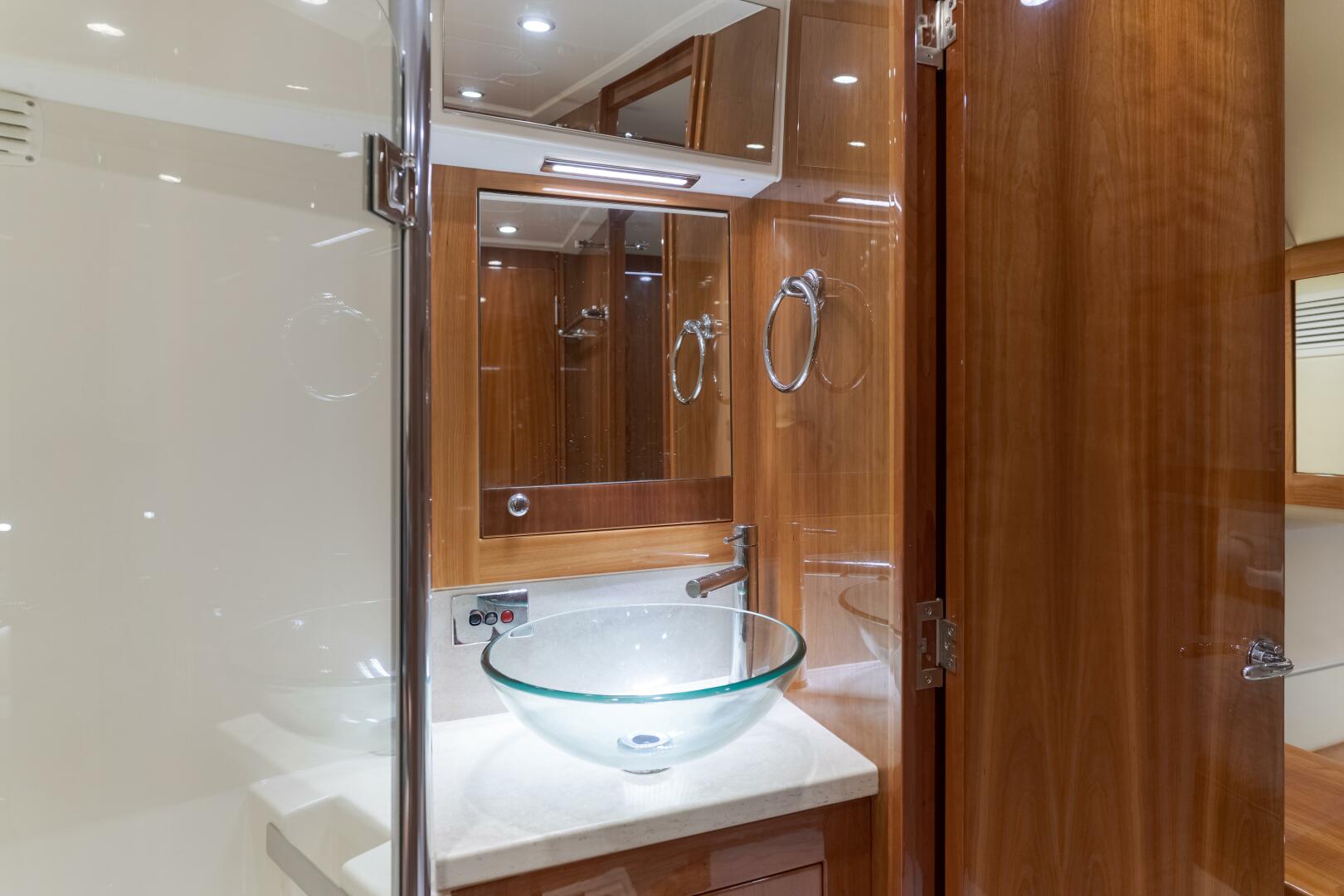 No Contingencies 44ft Riviera Yacht For Sale No Contingencies 44ft Riviera Yacht For Sale