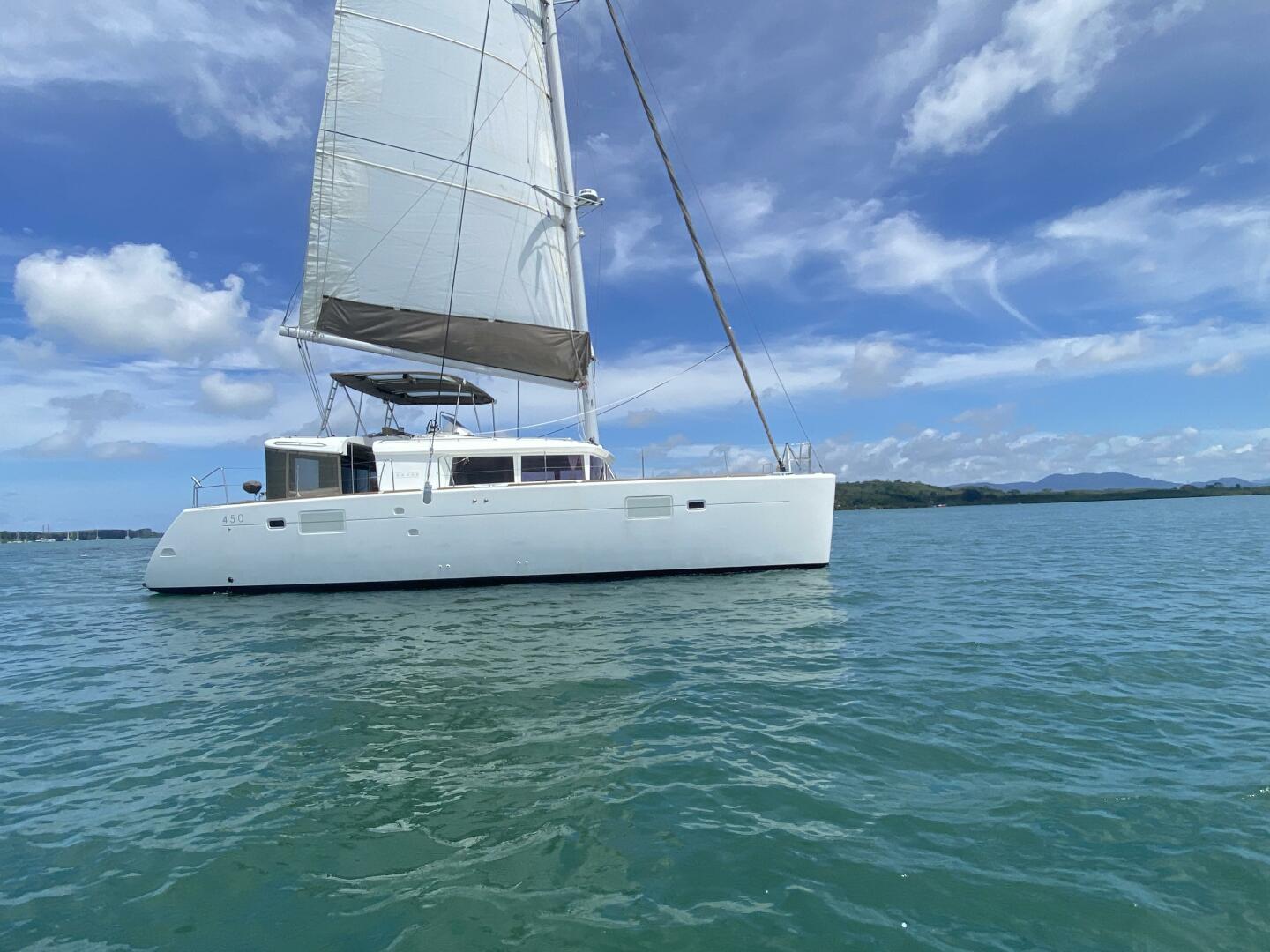 ARN 45ft Lagoon Yacht For Sale