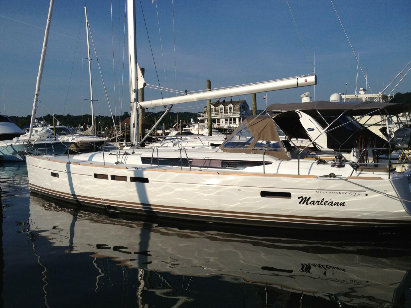 50ft Jeanneau Yacht For Sale