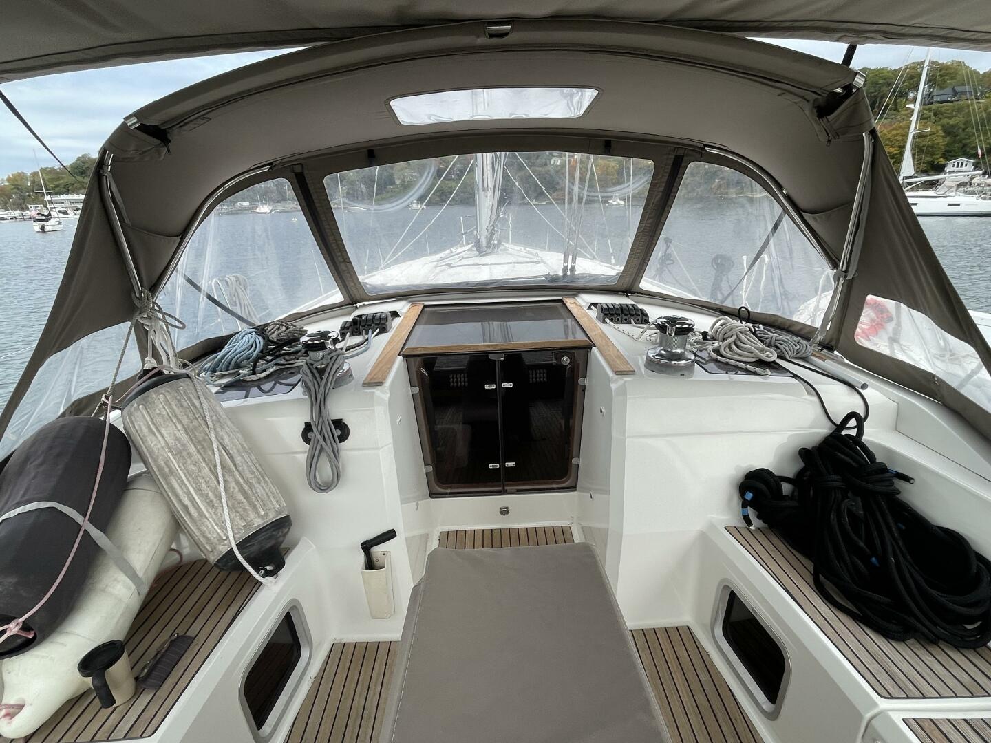 50ft Jeanneau Yacht For Sale