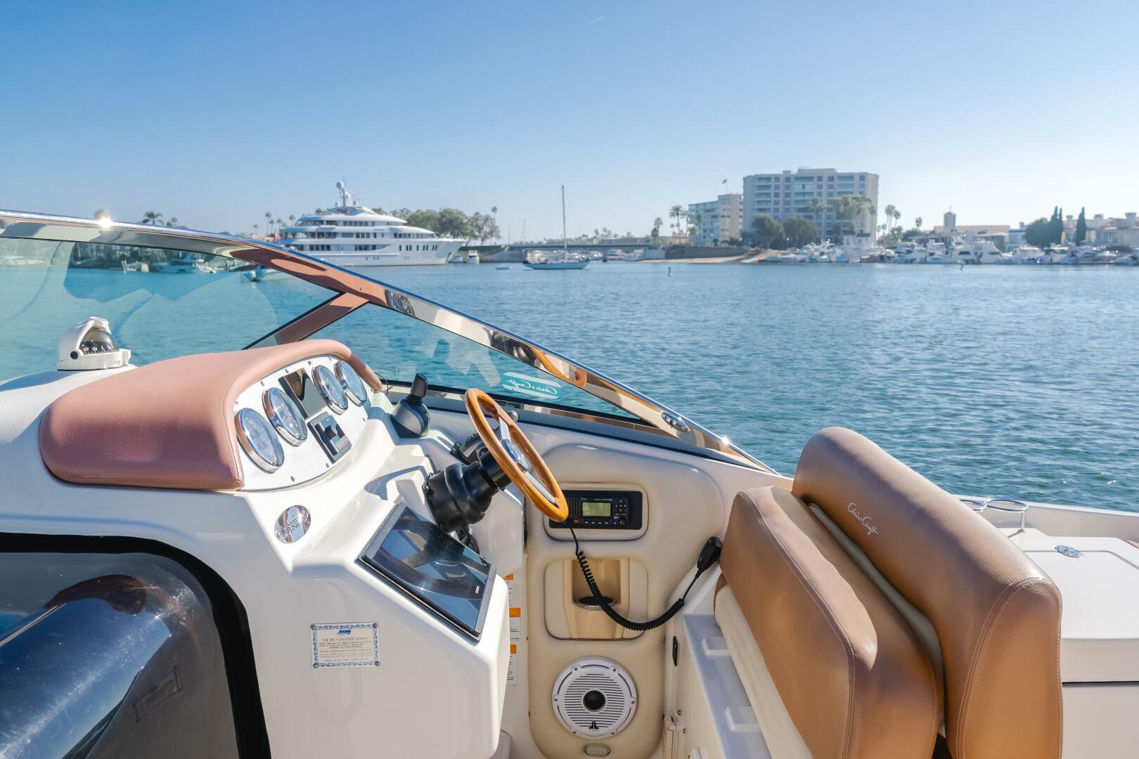 Dream Chaser 36ft Chris Craft Yacht For Sale