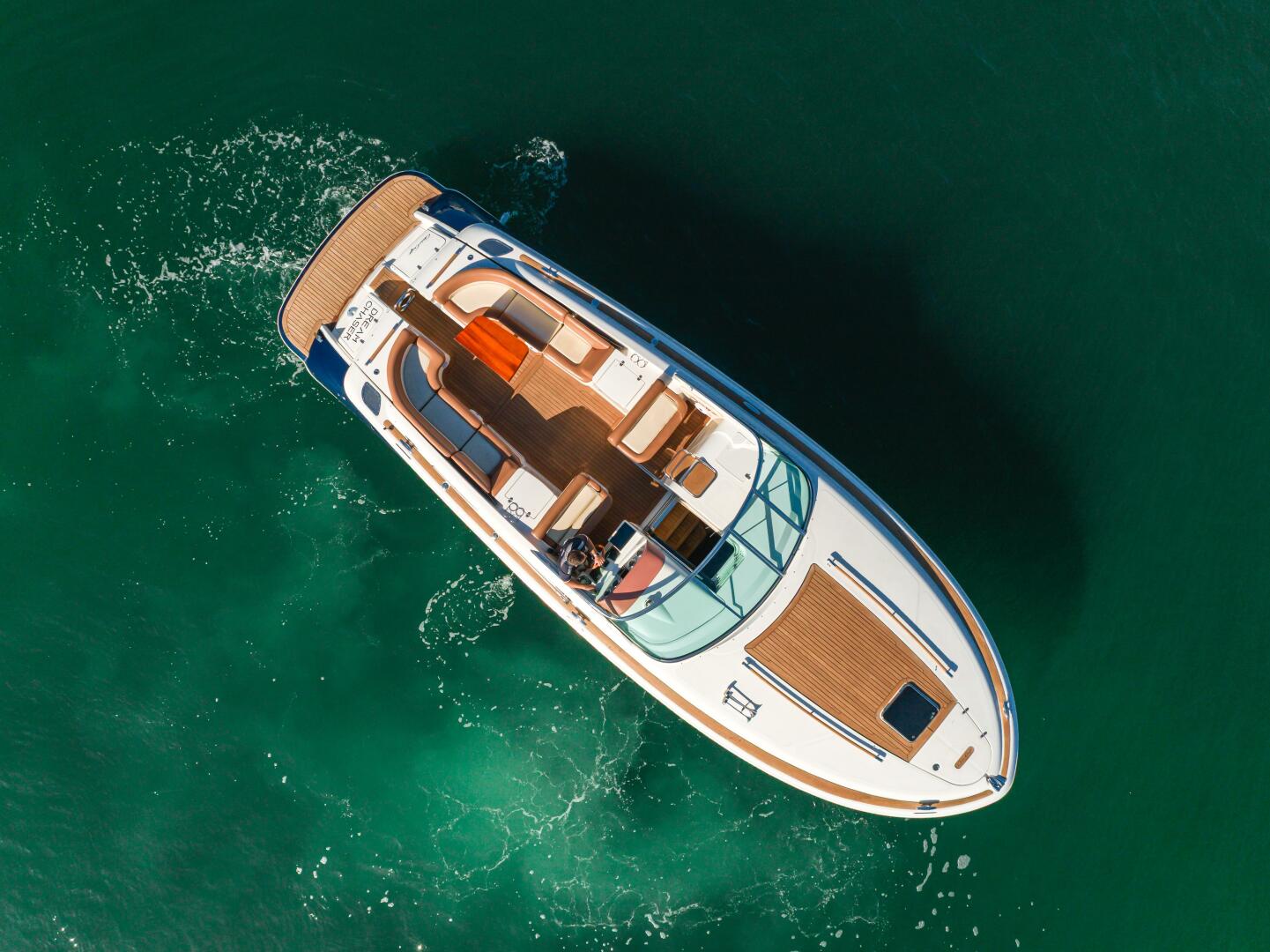 Dream Chaser 36ft Chris Craft Yacht For Sale