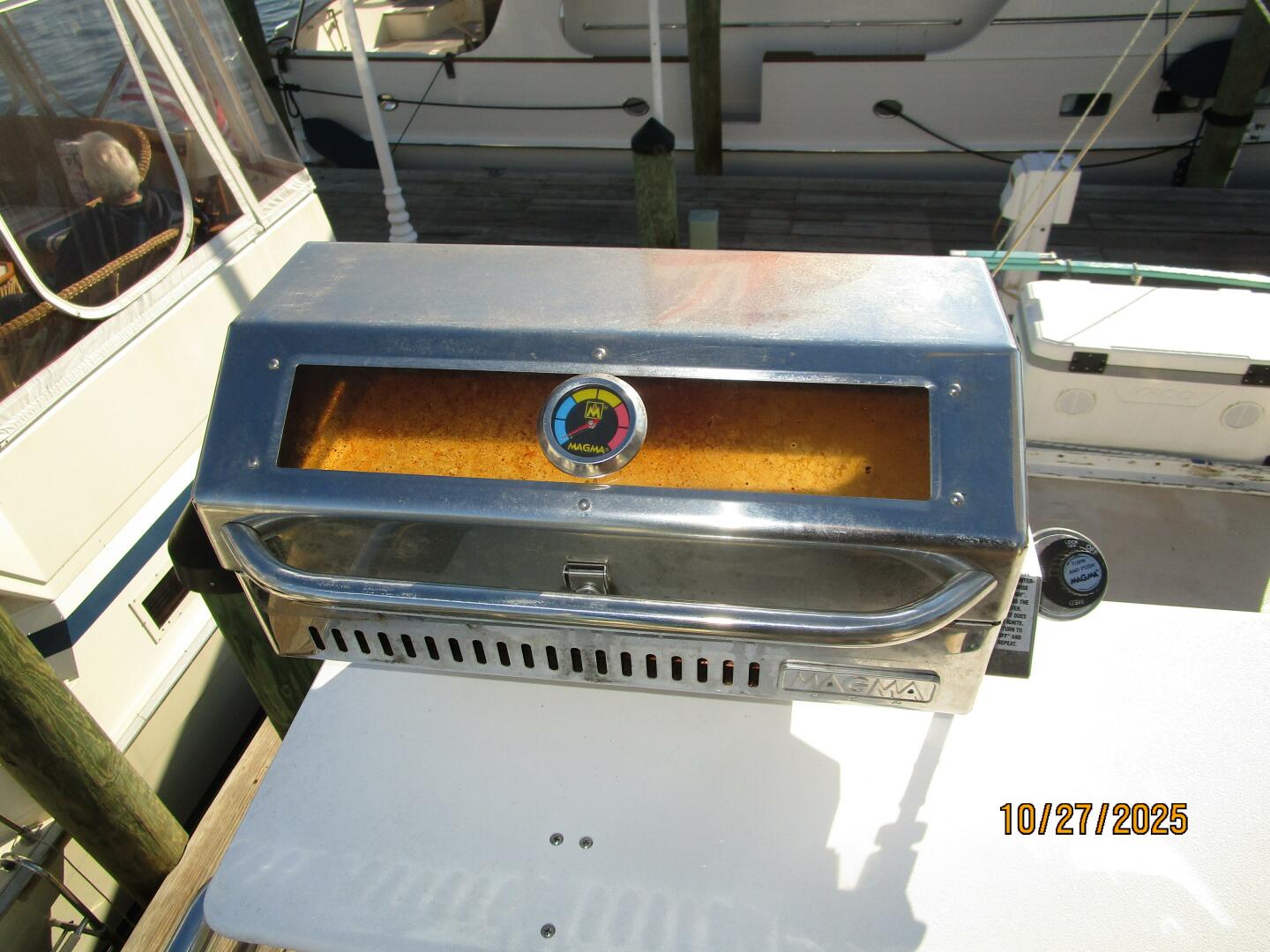 38' Marine Trader BBQ grill