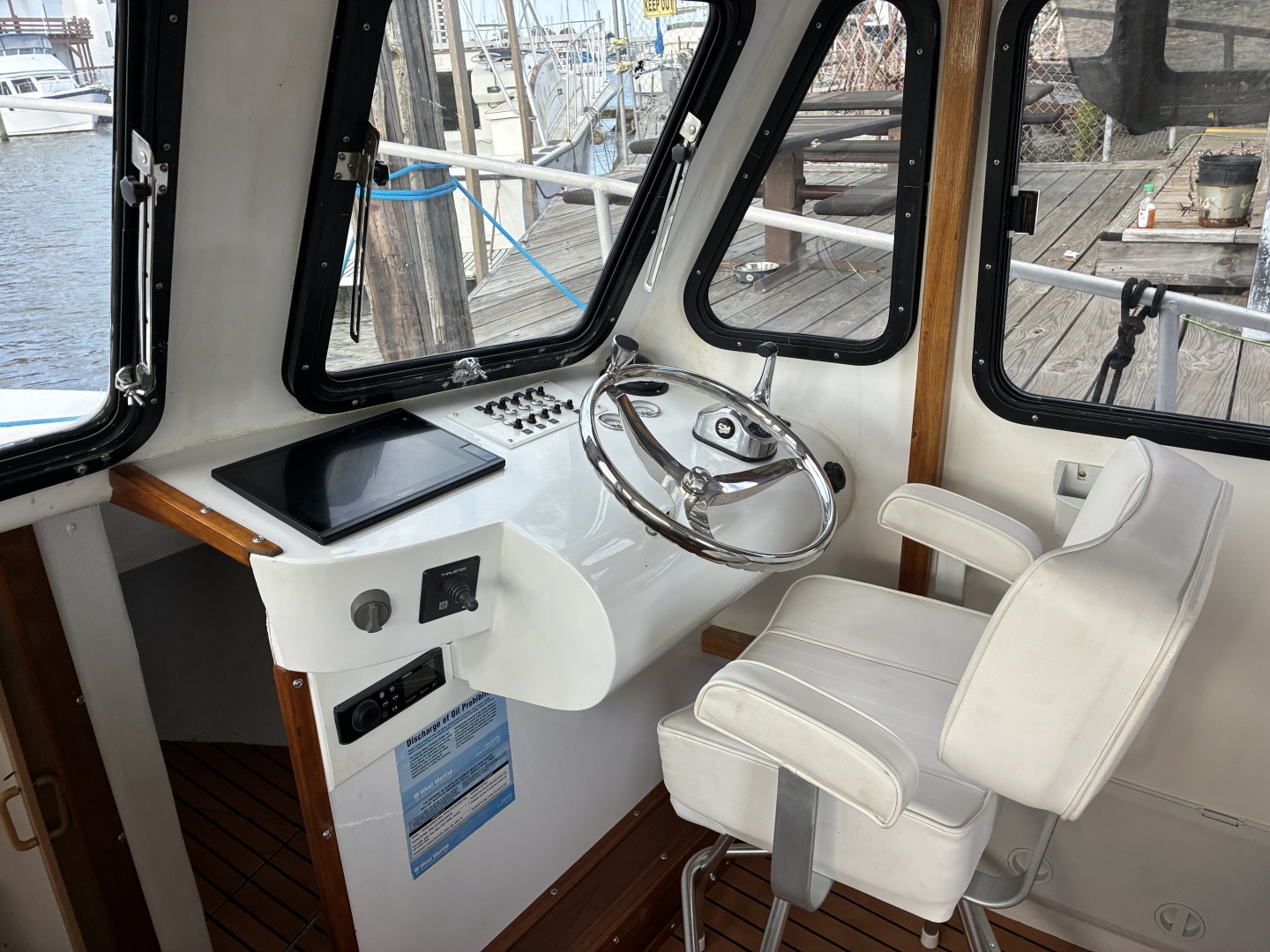 A Bug s Life 32ft Custom Yacht For Sale