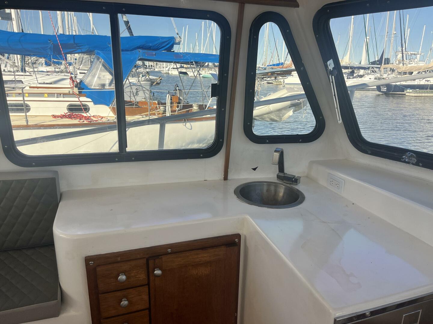 A Bug s Life 32ft Custom Yacht For Sale
