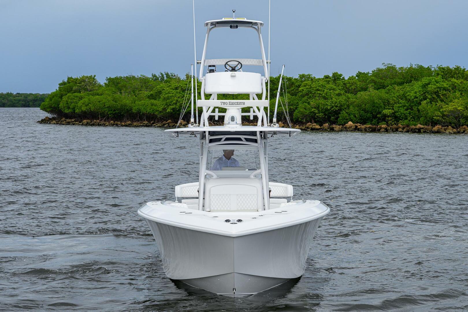 Two Krickets 41ft Bahama Yacht For Sale
