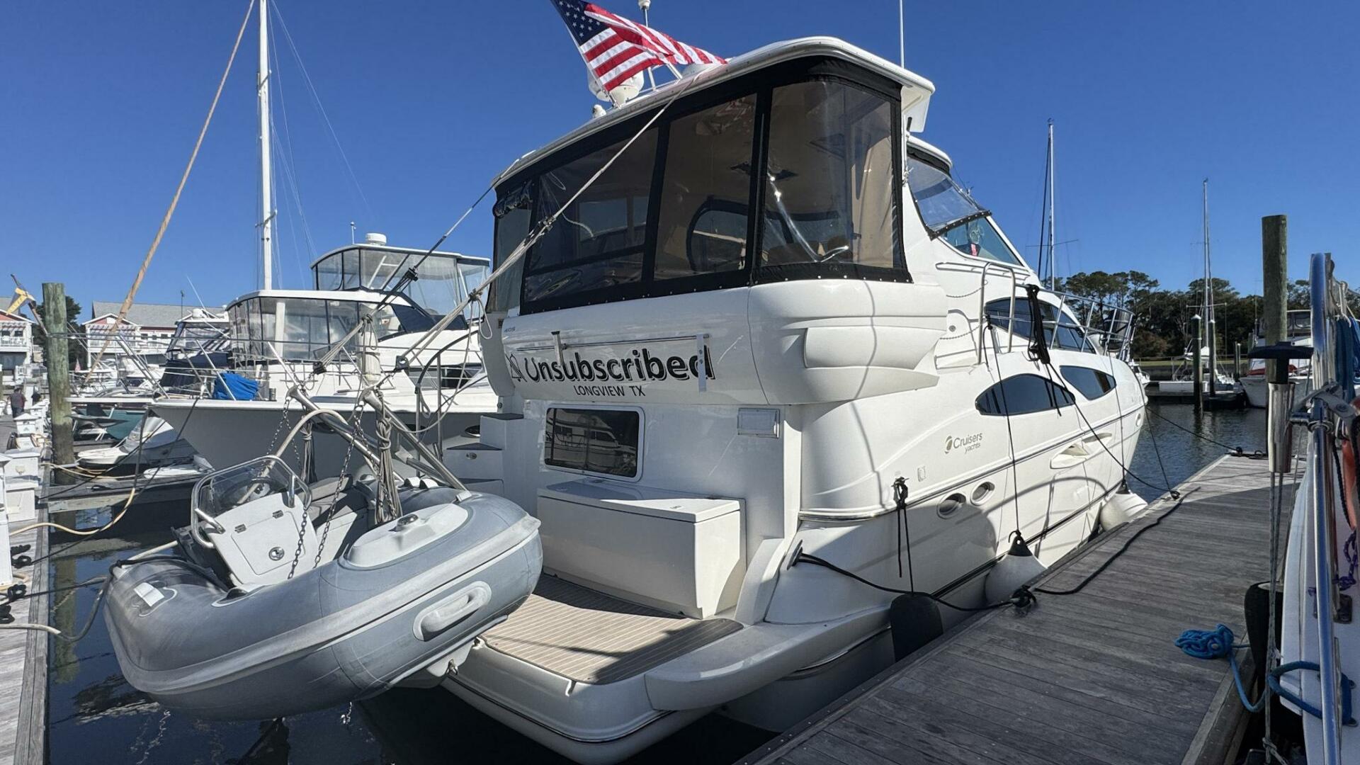 Unsubscribed 40ft Cruisers Yachts Yacht For Sale Unsubscribed 40ft Cruisers Yachts Yacht For Sale