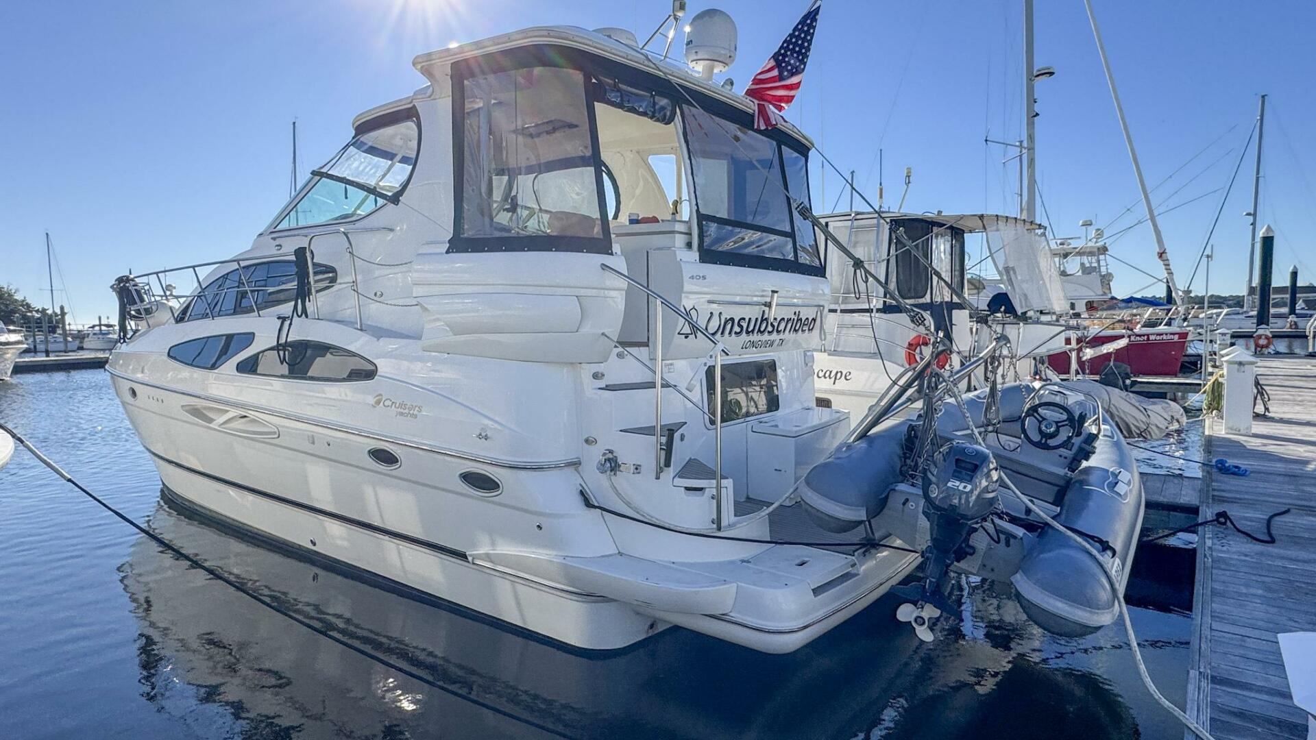 Unsubscribed 40ft Cruisers Yachts Yacht For Sale Unsubscribed 40ft Cruisers Yachts Yacht For Sale