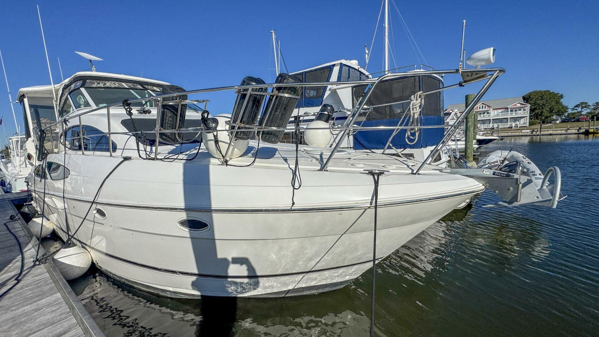 Unsubscribed 40ft Cruisers Yachts Yacht For Sale Unsubscribed 40ft Cruisers Yachts Yacht For Sale