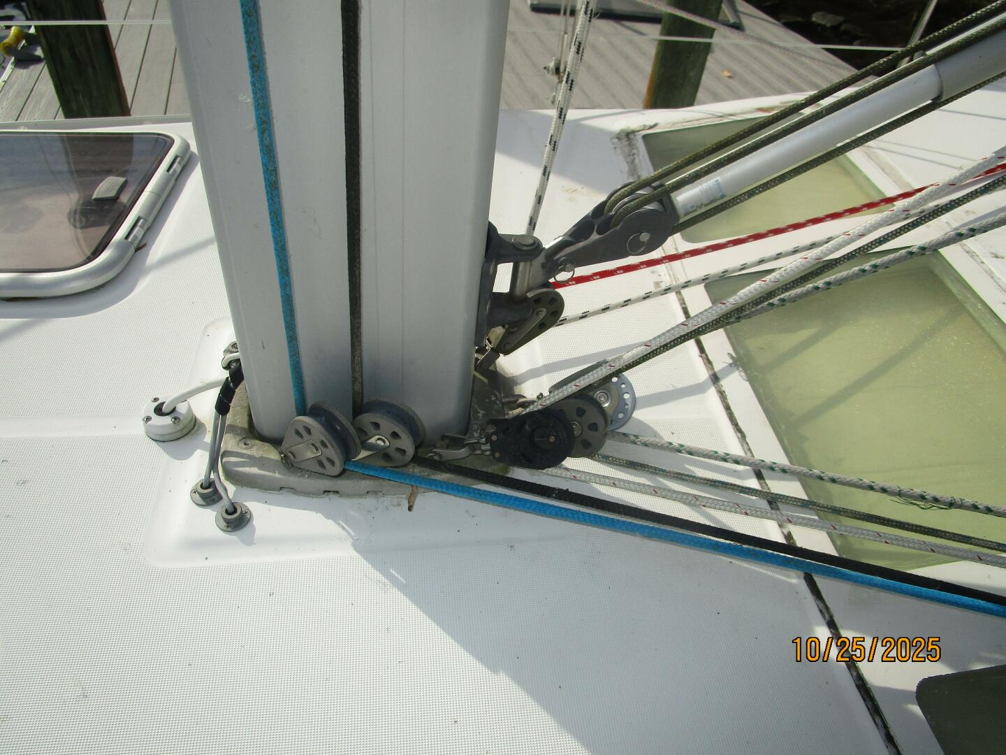 37' Beneteau mast base1