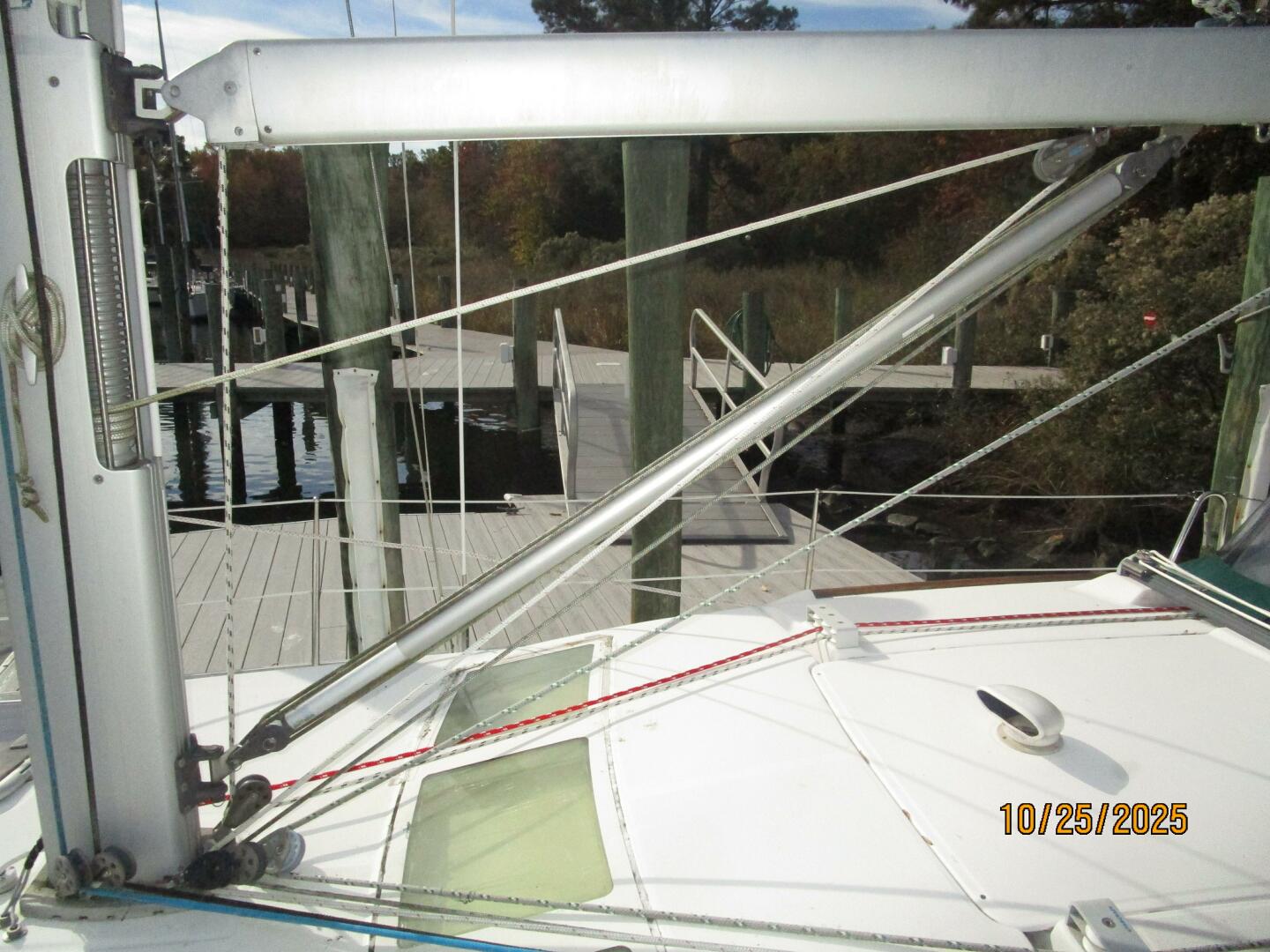 37' Beneteai boom vang1