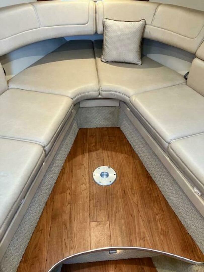 Office Space 35ft Formula Yacht For Sale