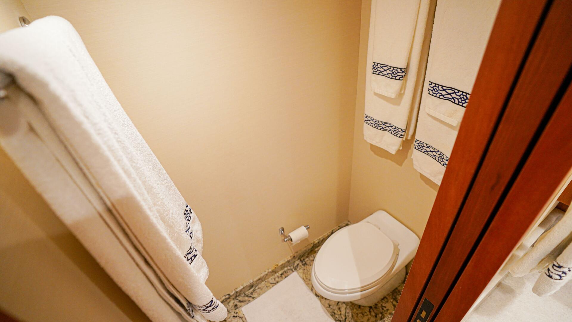 Insignia 86ft Outer Reef Yachts Yacht For Sale Insignia 86ft Outer Reef Yachts Yacht For Sale