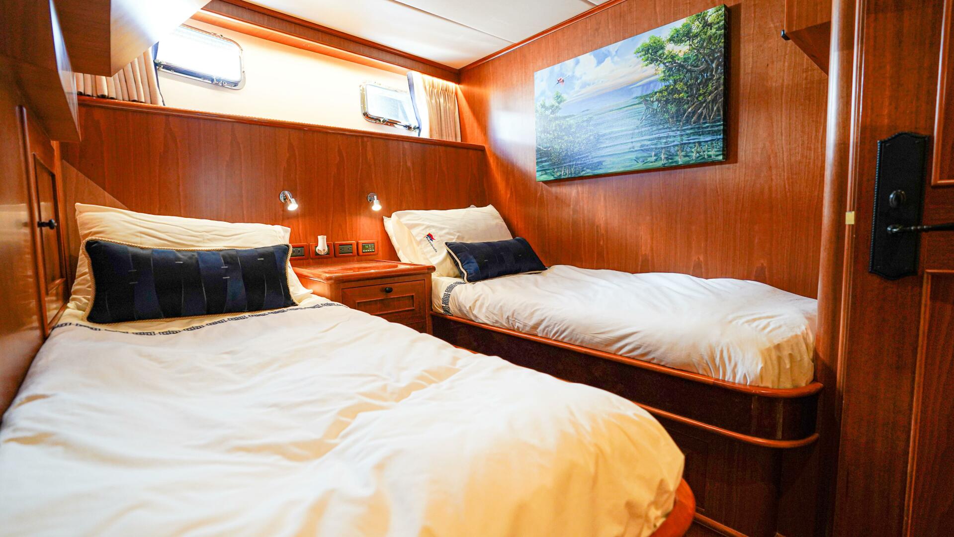 Insignia 86ft Outer Reef Yachts Yacht For Sale Insignia 86ft Outer Reef Yachts Yacht For Sale