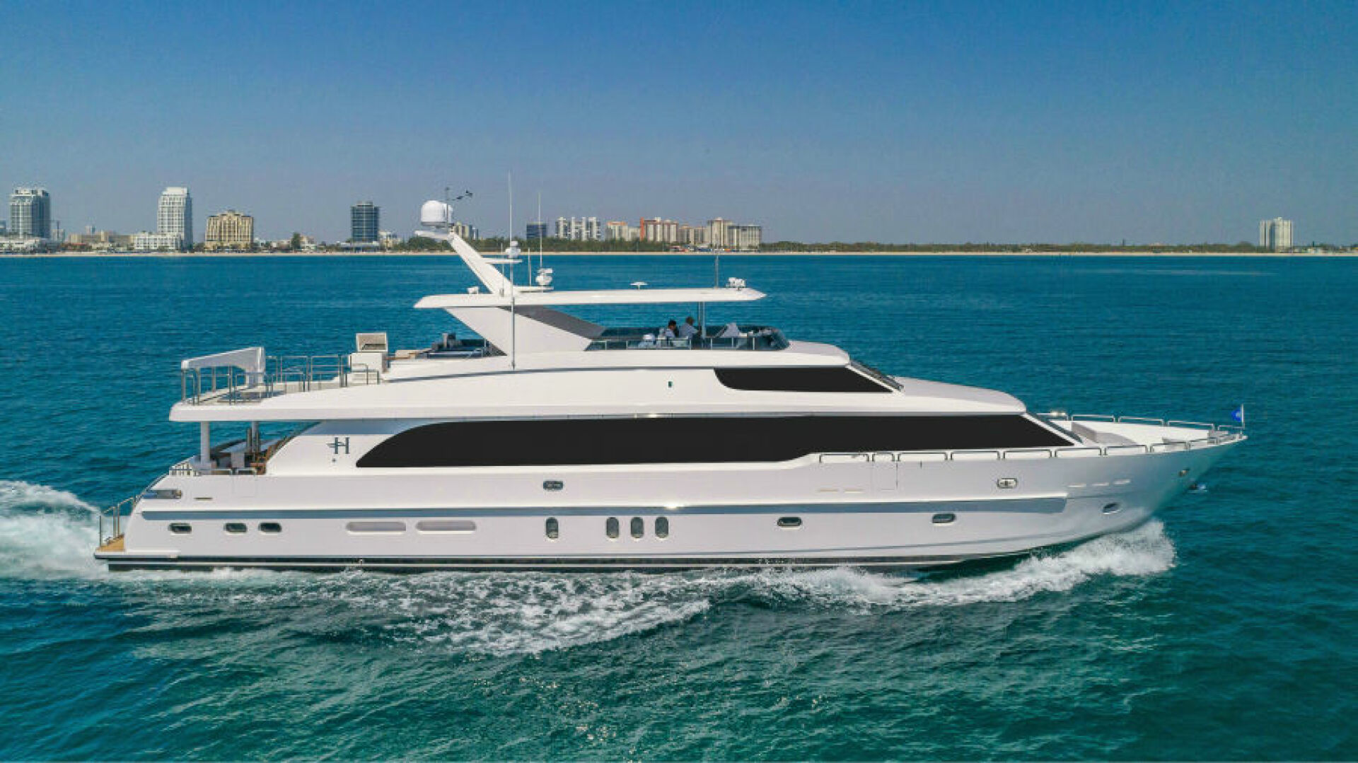 Second Amendment 100ft Hargrave Yacht For Sale