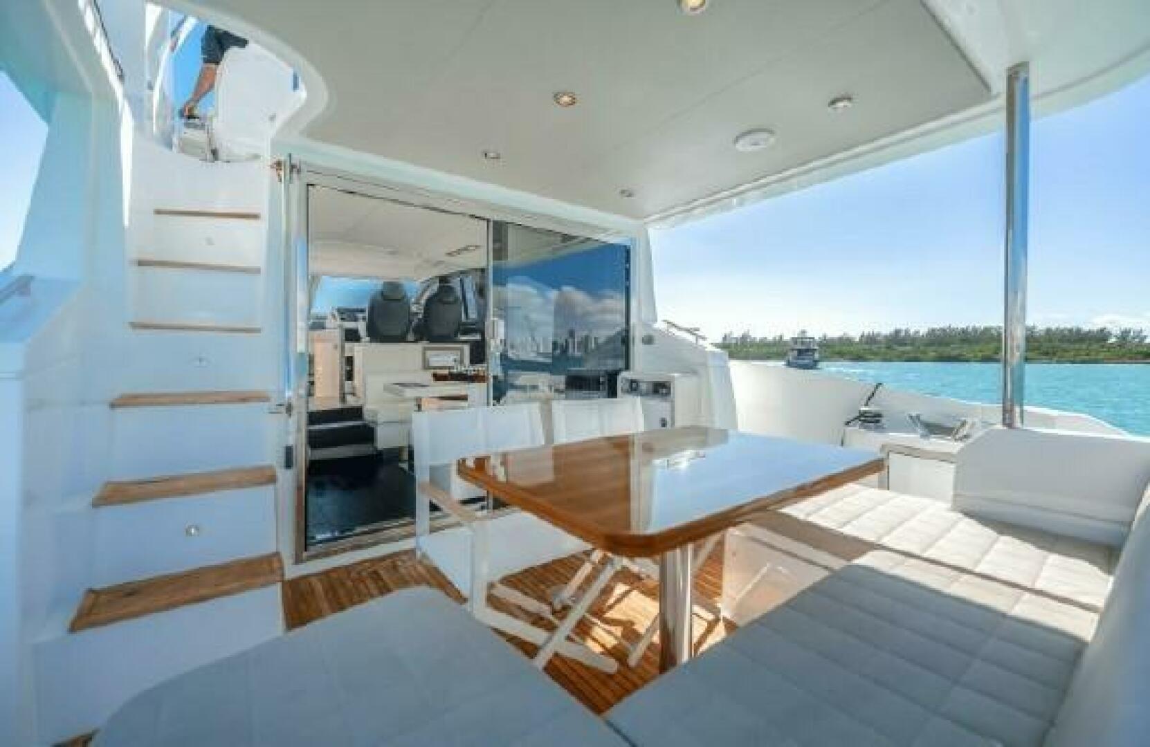 RELENTLESS 50ft Azimut Yacht For Sale