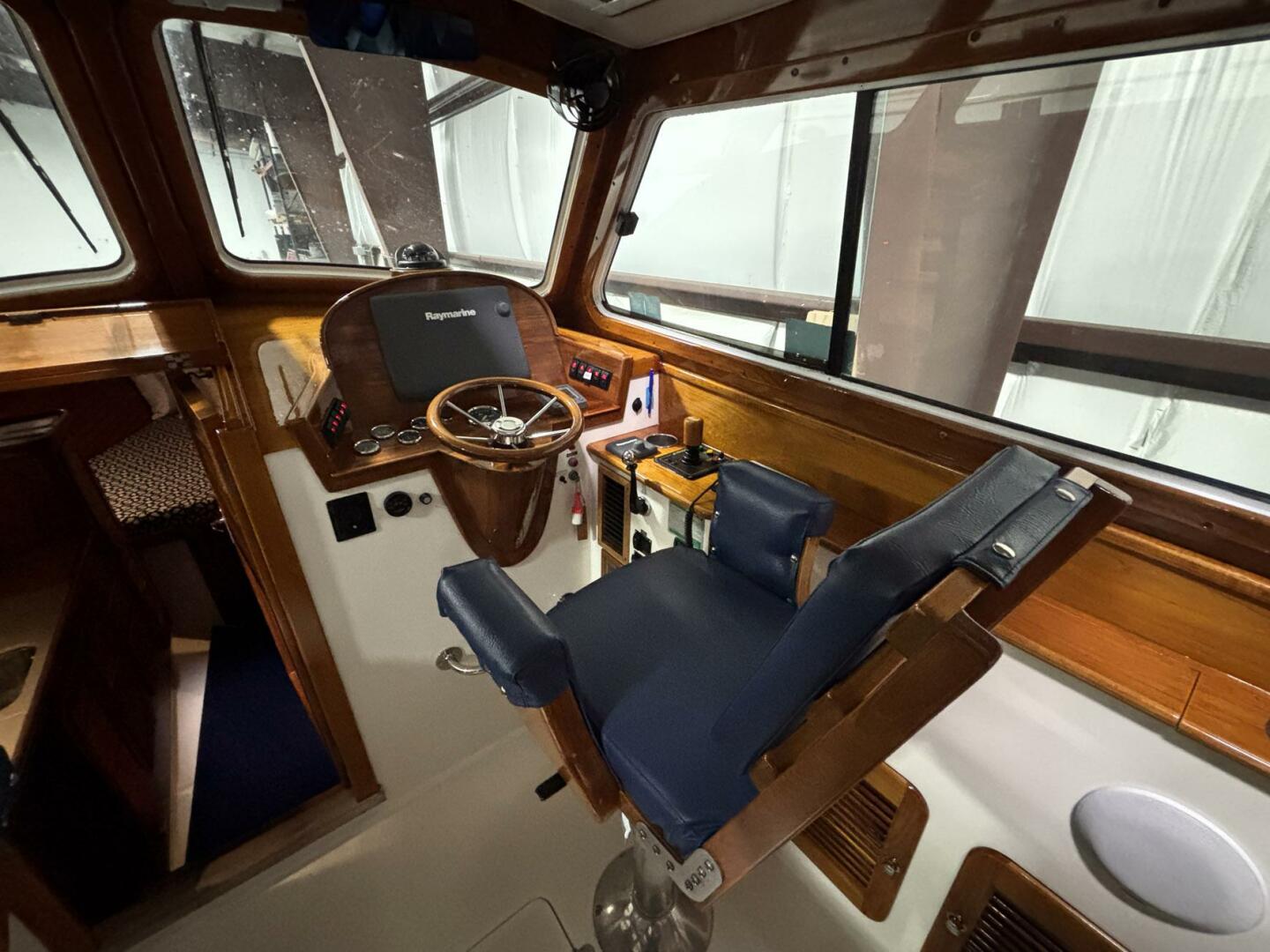 MANITOU 36ft Hinckley Yacht For Sale MANITOU 36ft Hinckley Yacht For Sale