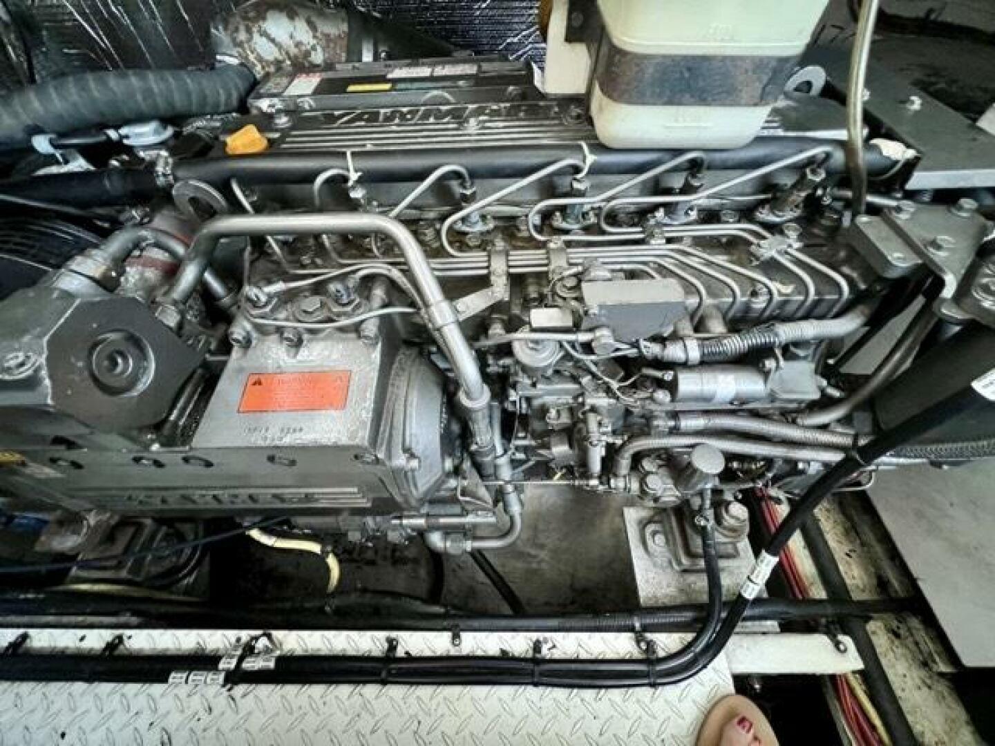 27 Partner Ship 2003 Cruisers 3772 Engine Room 9 Medium