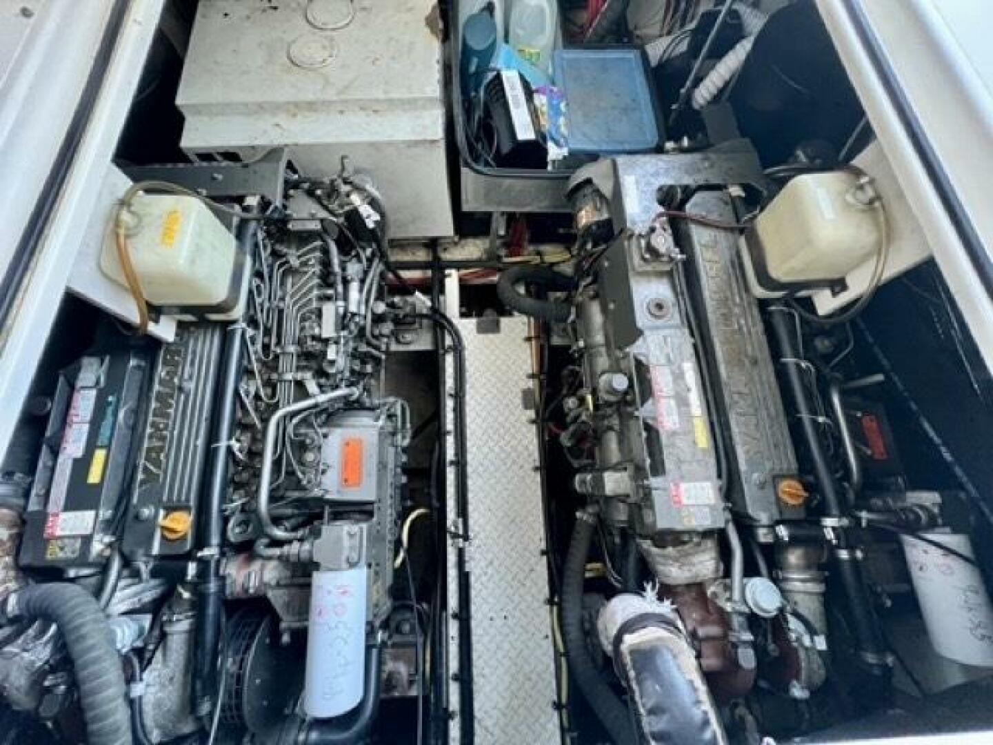 26 Partner Ship 2003 Cruisers 3772 Engine Room 1 Medium