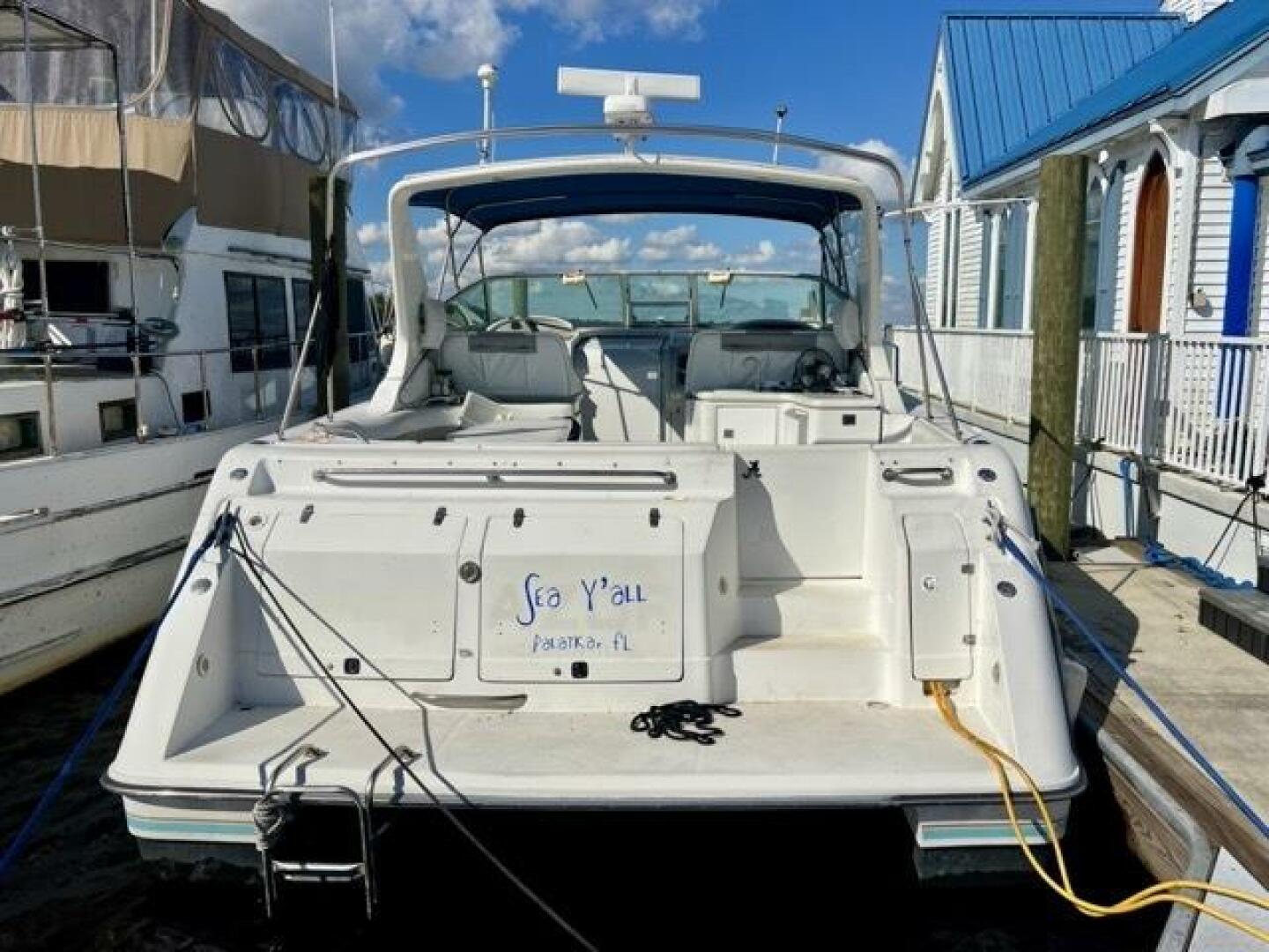 1.1 Sea Yall 1995 Regal 400 Commodore Aft View Medium
