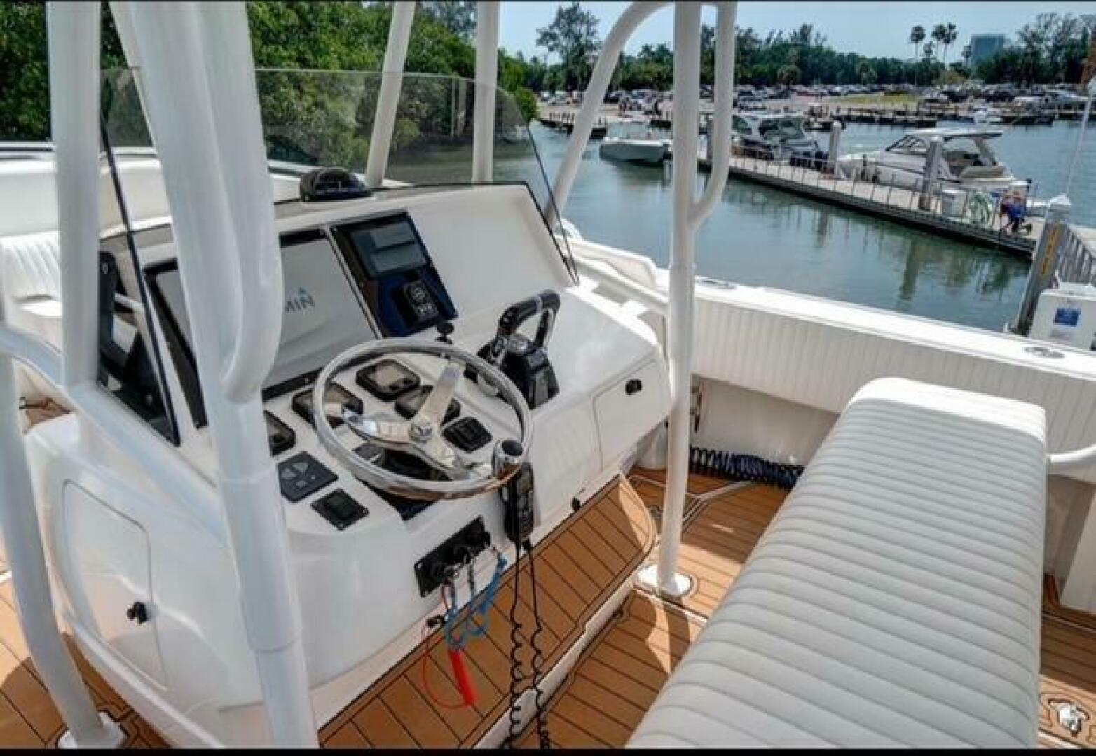 2008 Intrepid 370 Cuddy