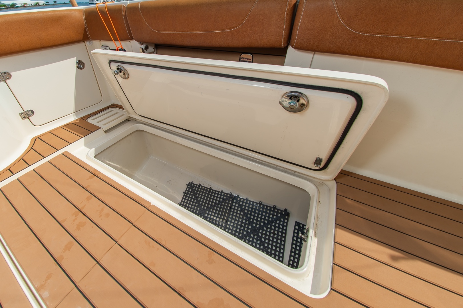 Scout 42LXF Yacht For Sale