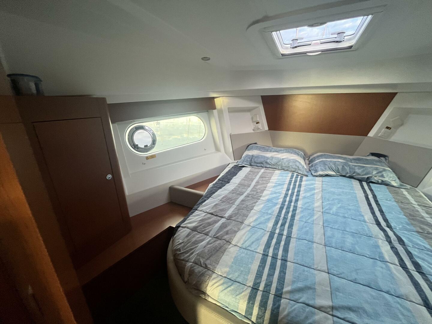 Isabelle 34ft Beneteau Yacht For Sale Isabelle 34ft Beneteau Yacht For Sale