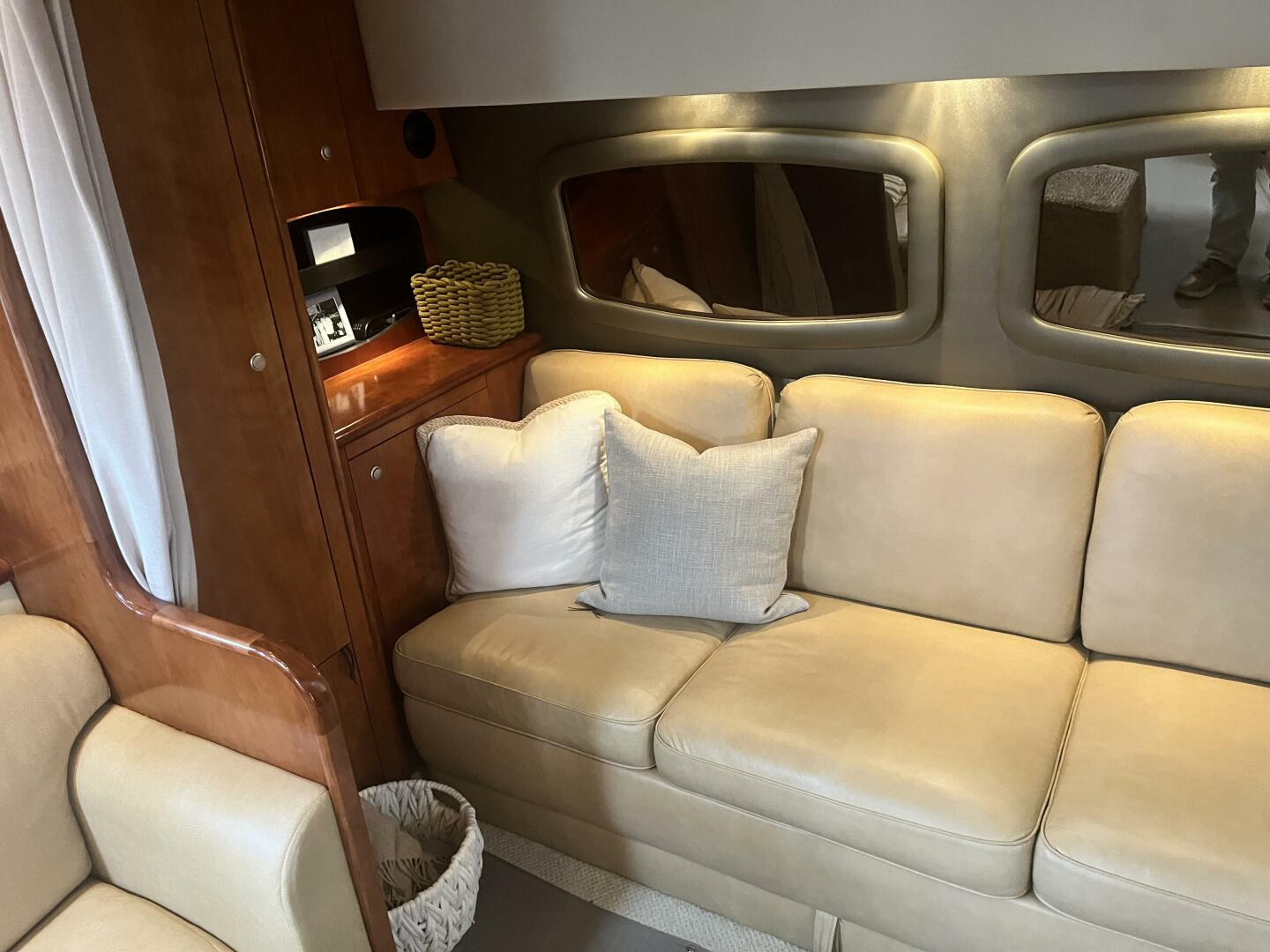 Bail Out 39ft Cruisers Yachts Yacht For Sale Bail Out 39ft Cruisers Yachts Yacht For Sale