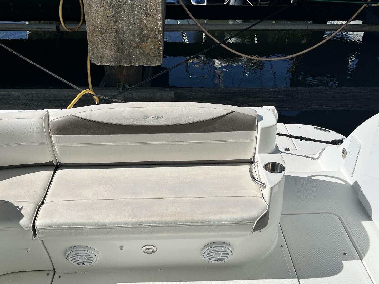 Bail Out 39ft Cruisers Yachts Yacht For Sale