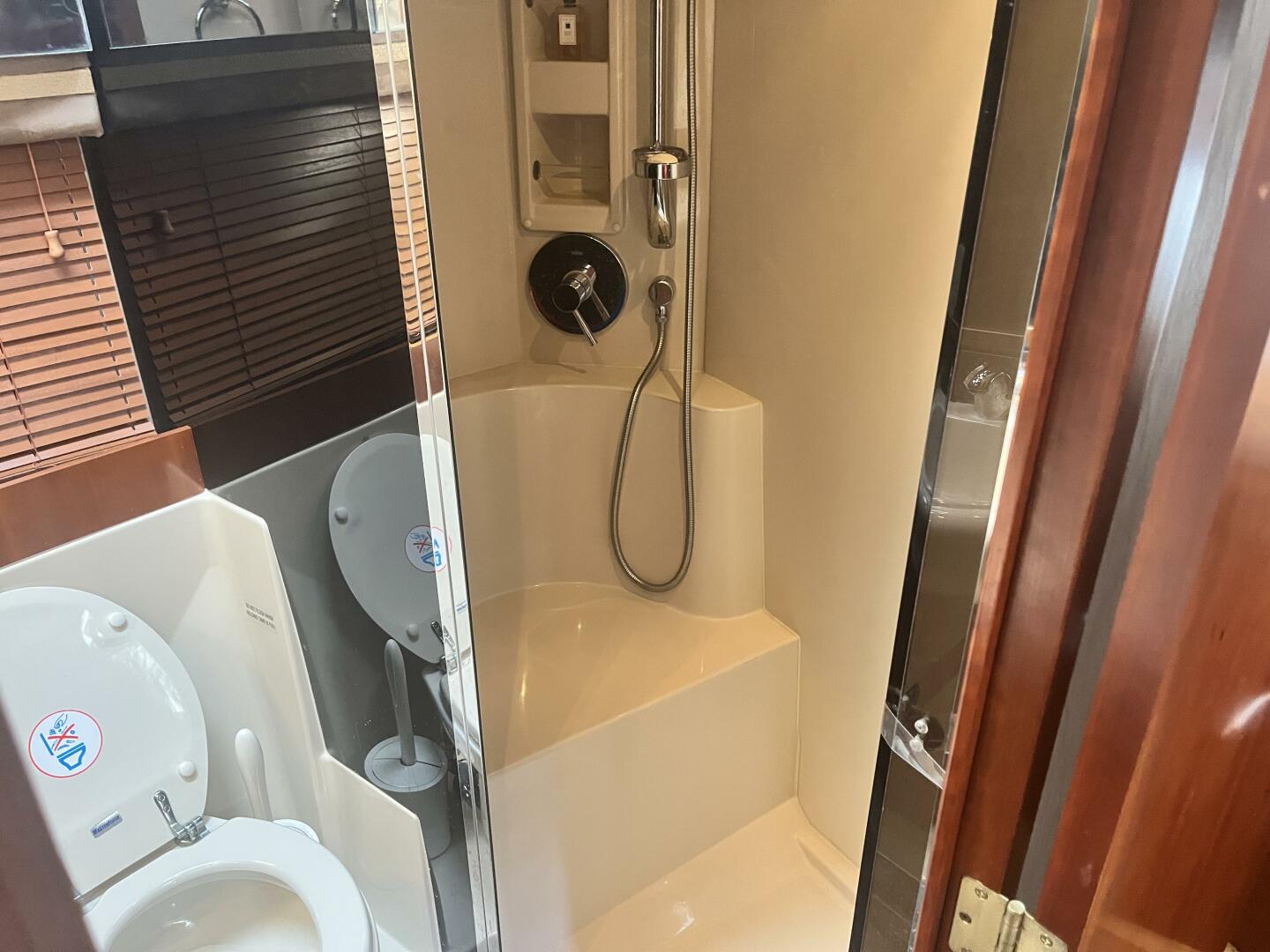 Bail Out 39ft Cruisers Yachts Yacht For Sale Bail Out 39ft Cruisers Yachts Yacht For Sale