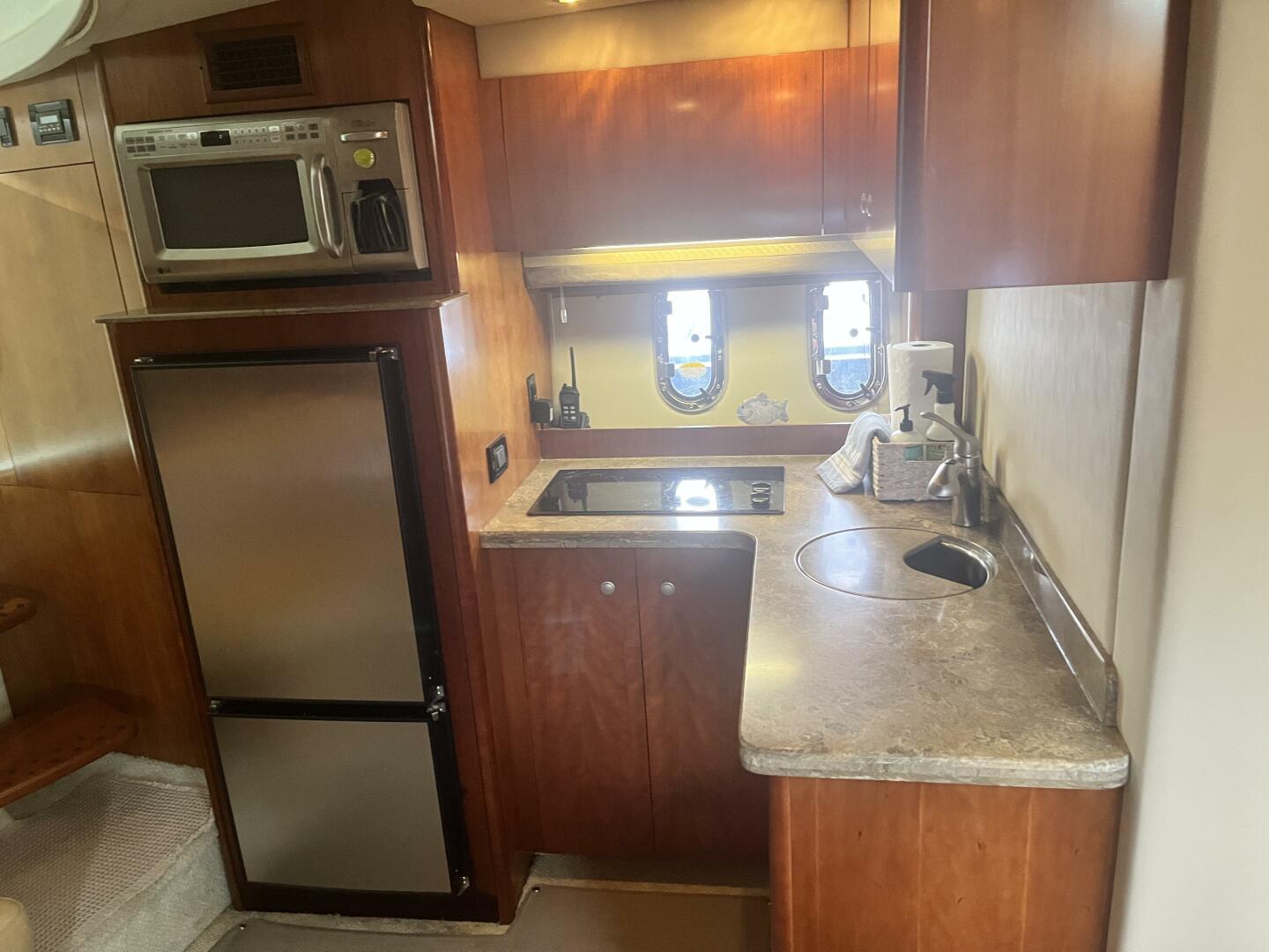 Bail Out 39ft Cruisers Yachts Yacht For Sale Bail Out 39ft Cruisers Yachts Yacht For Sale