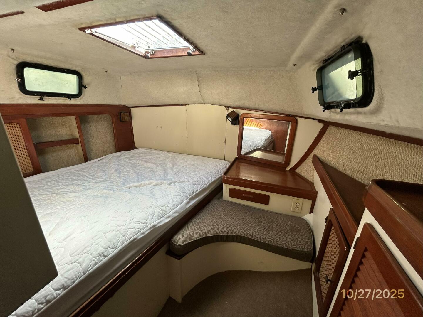 36' S2 aft stateroom