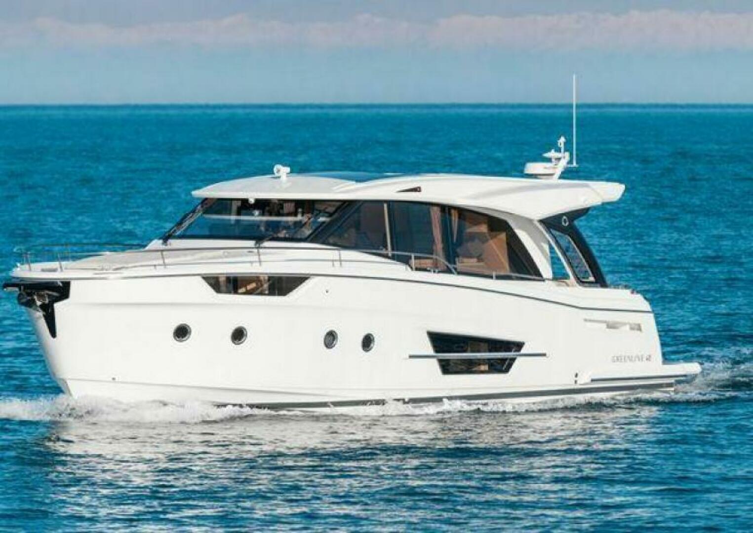 2027 Greenline 45 Coupe