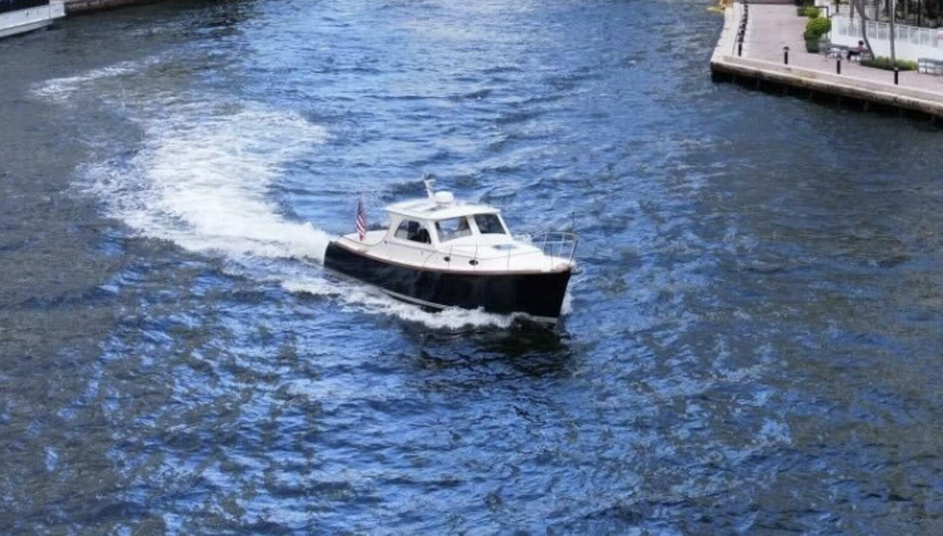 PIROUETTE 36ft Hinckley Yacht For Sale