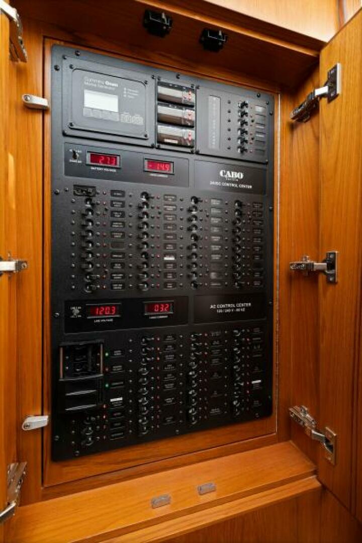 LIL FELLA 44ft Cabo Yacht For Sale