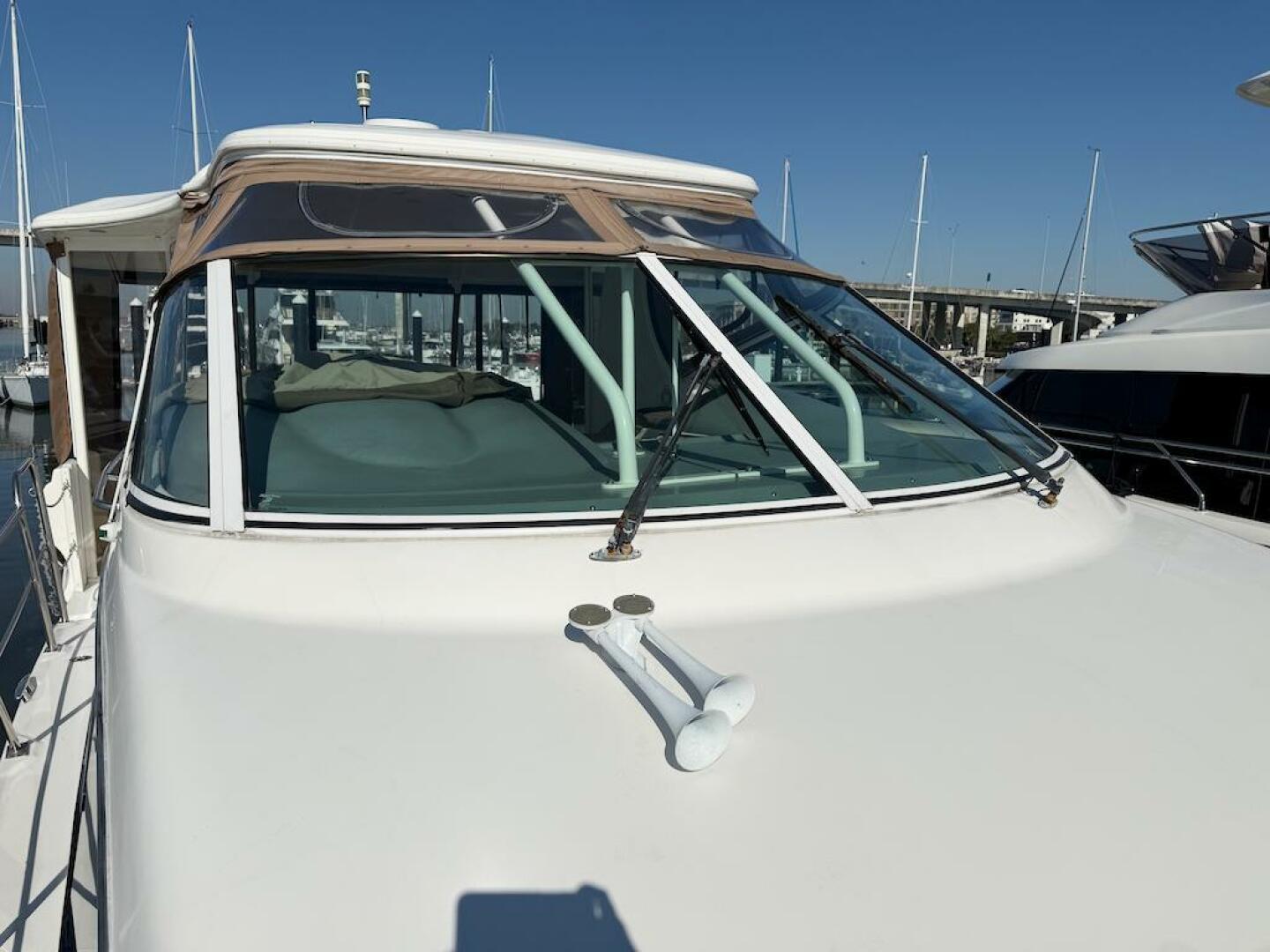 No Worries 42ft Cruisers Yachts Yacht For Sale No Worries 42ft Cruisers Yachts Yacht For Sale