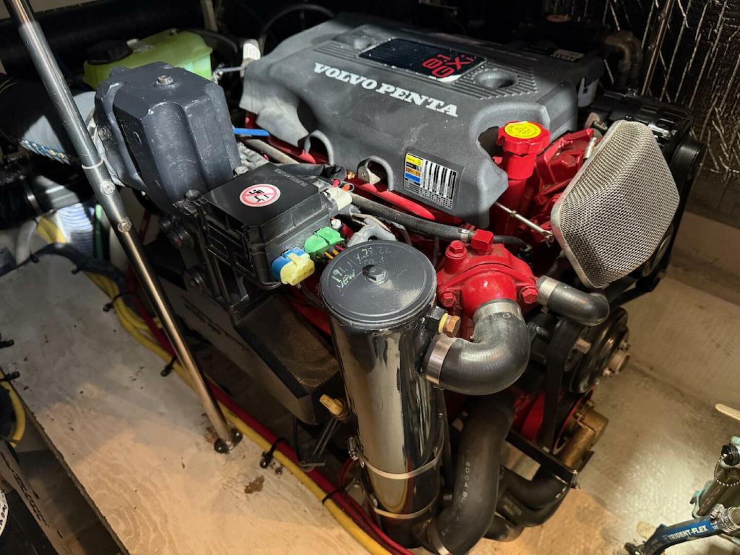 No Worries 42ft Cruisers Yachts Yacht For Sale No Worries 42ft Cruisers Yachts Yacht For Sale