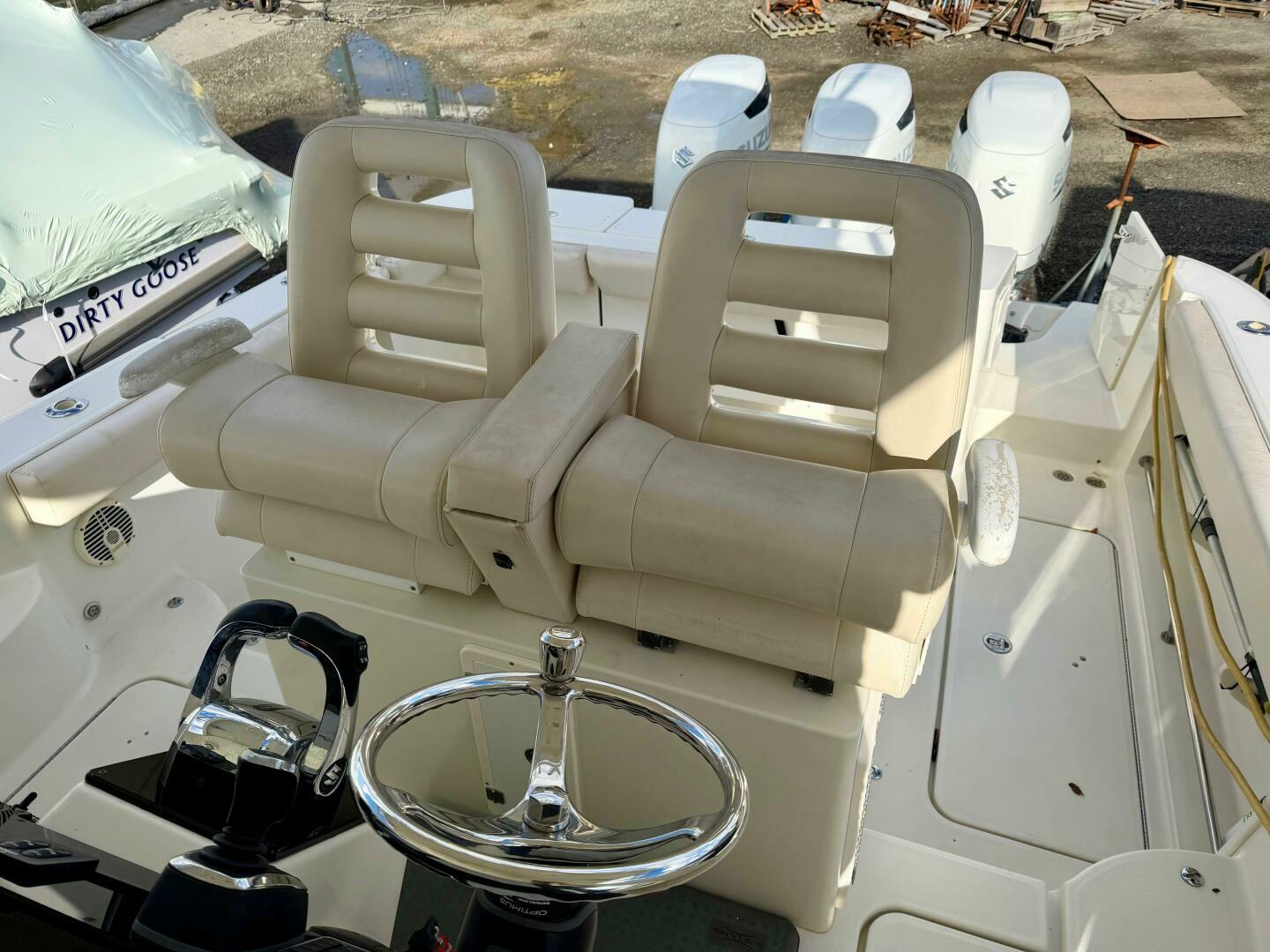 TILIKUM 35ft Hydra Sports Yacht For Sale