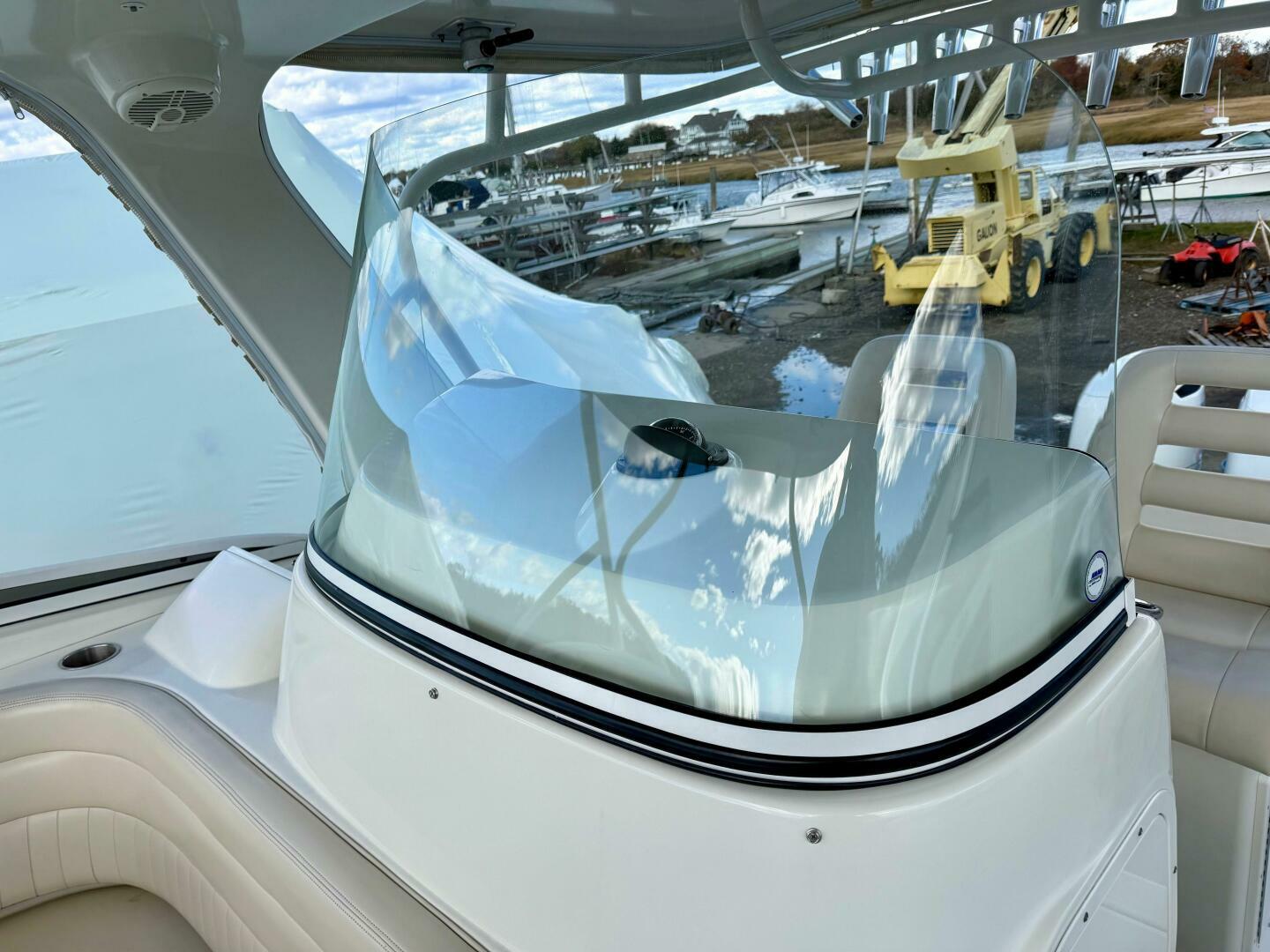 TILIKUM 35ft Hydra Sports Yacht For Sale