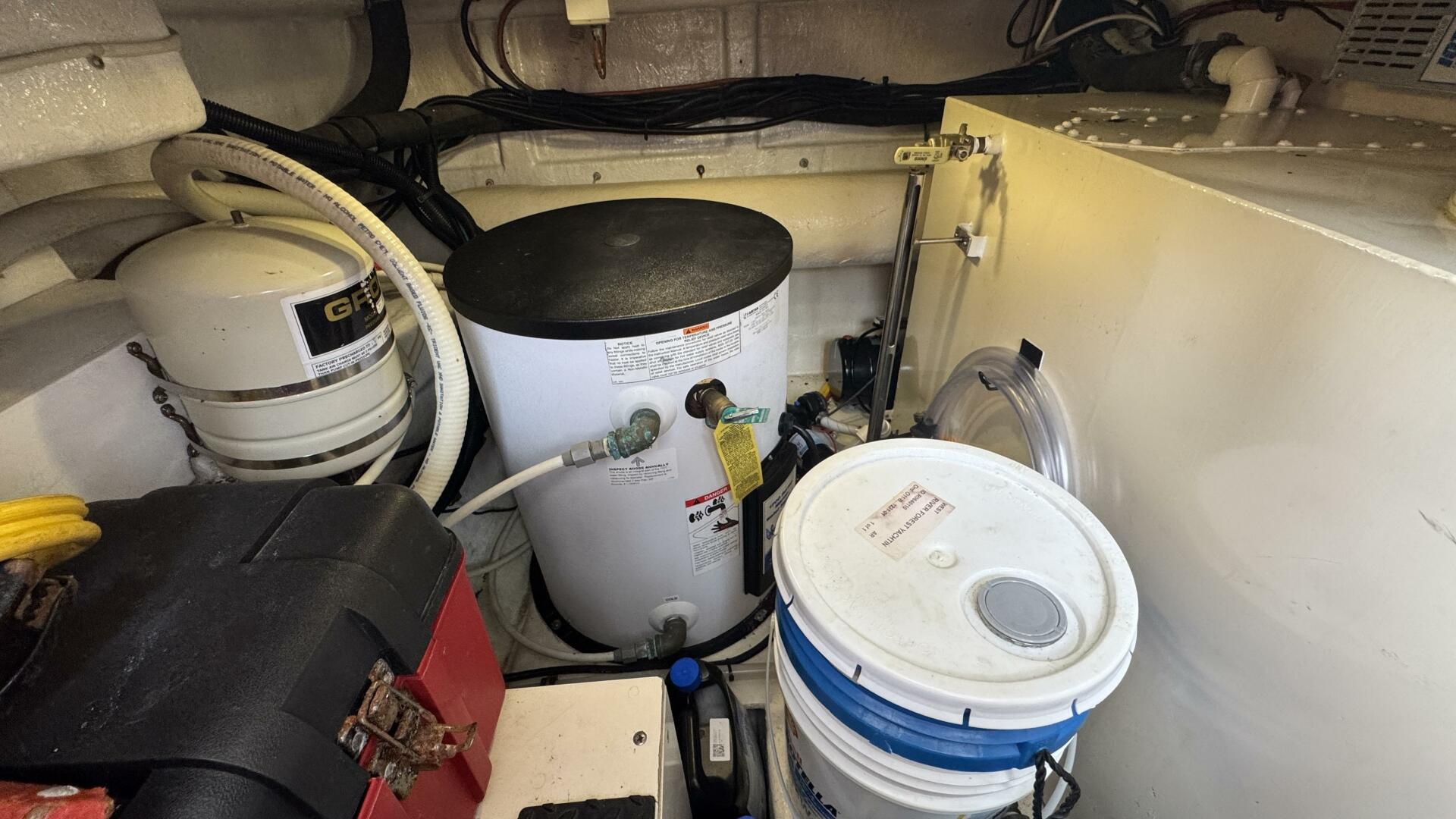 Johnson  amp  Johnson 52ft Jefferson Yacht For Sale