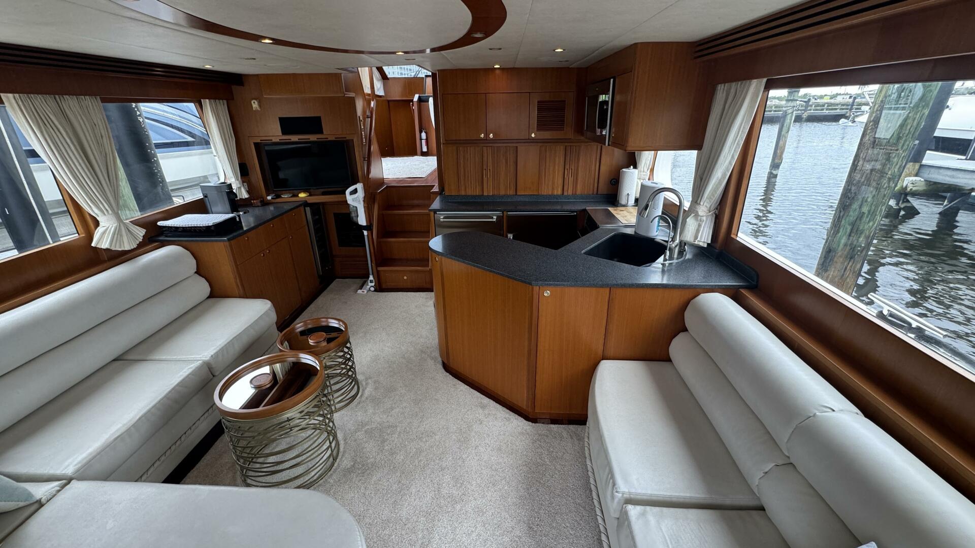 Johnson  amp  Johnson 52ft Jefferson Yacht For Sale