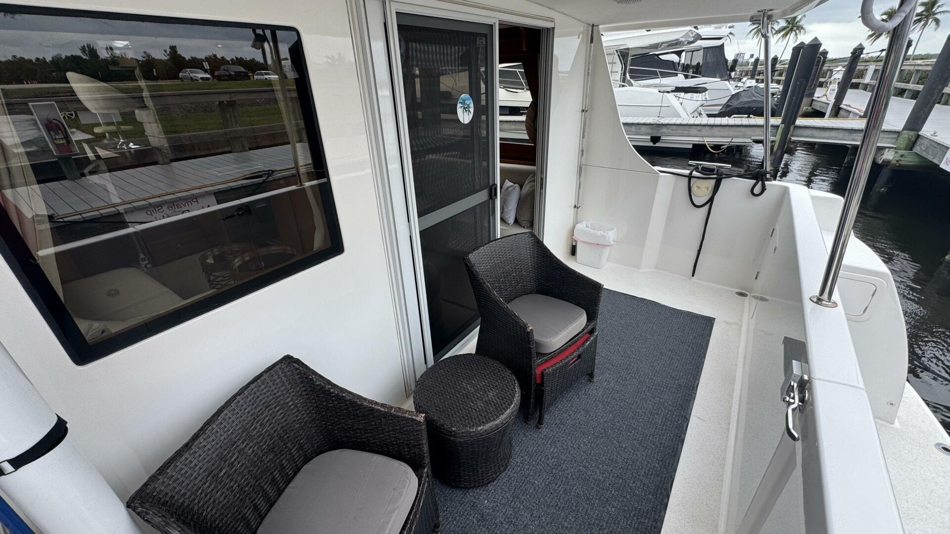 Johnson  amp  Johnson 52ft Jefferson Yacht For Sale