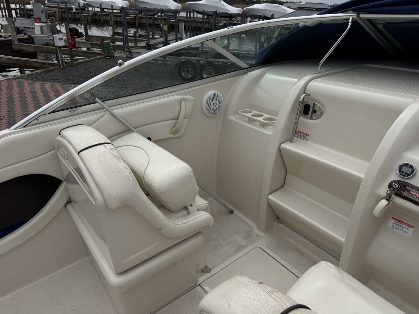 21ft Sea Ray Yacht For Sale