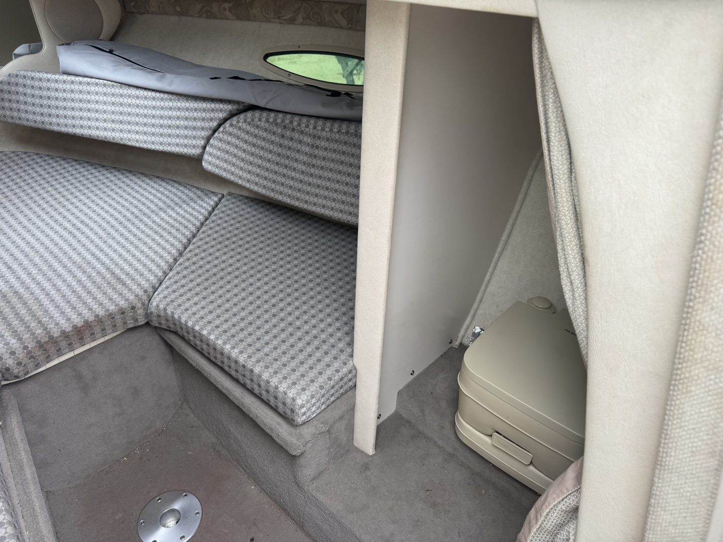 21ft Sea Ray Yacht For Sale